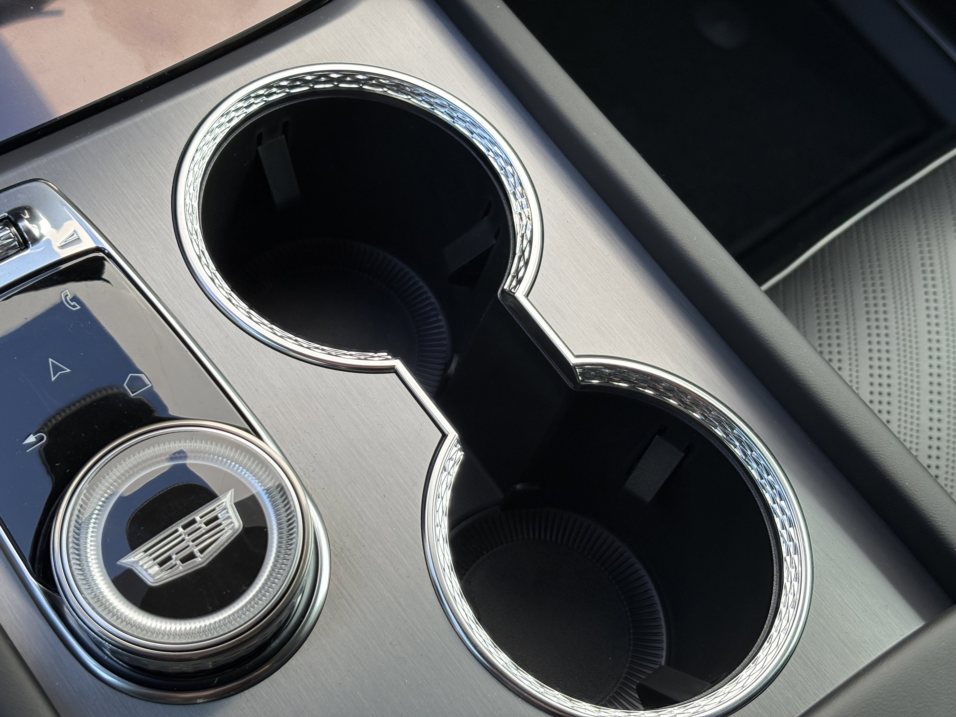 2026 Cadillac VISTIQ Platinum