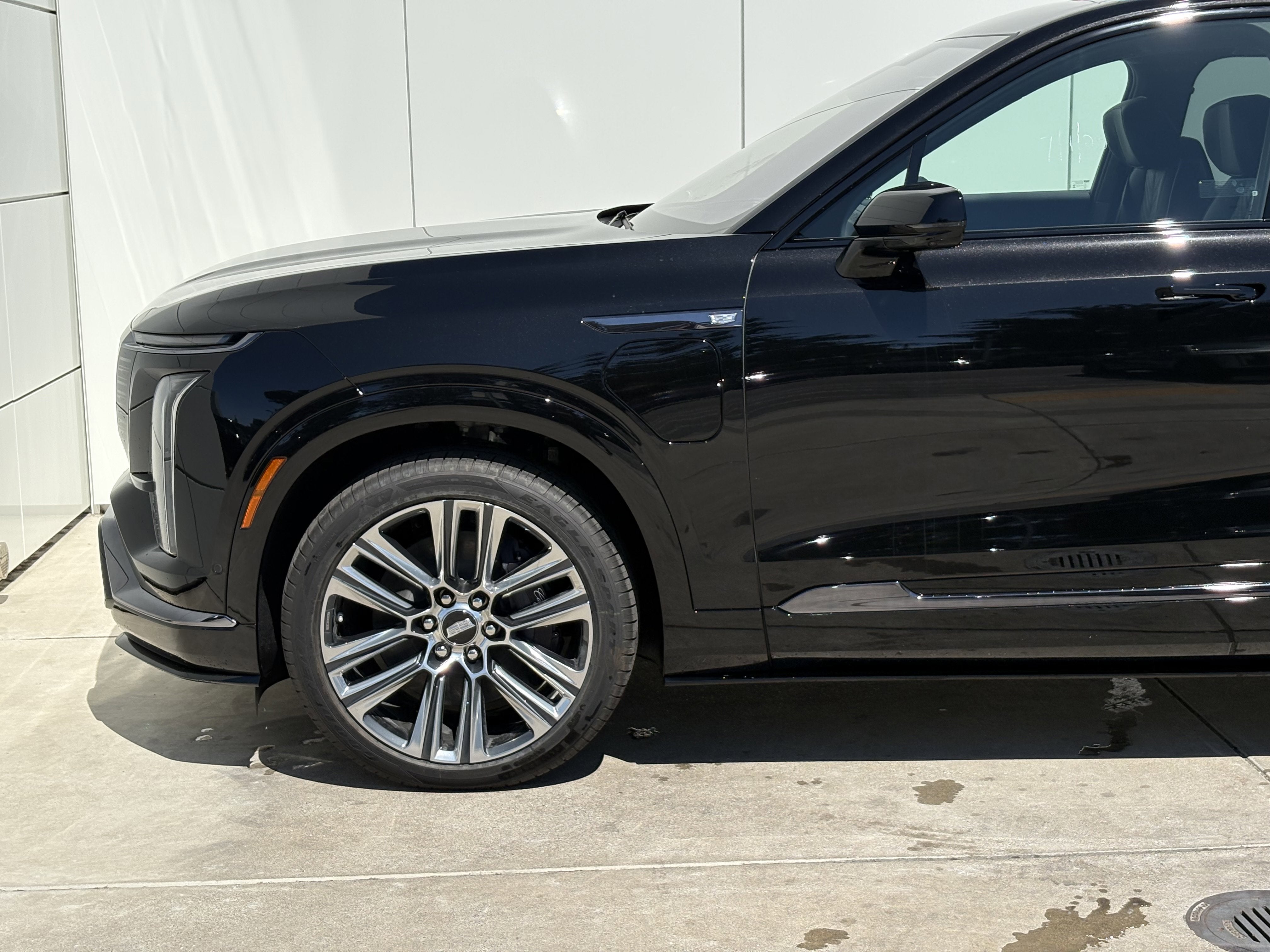 2026 Cadillac VISTIQ Platinum