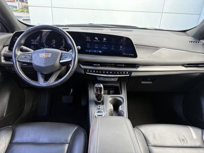 2024 Cadillac XT4 Premium Luxury