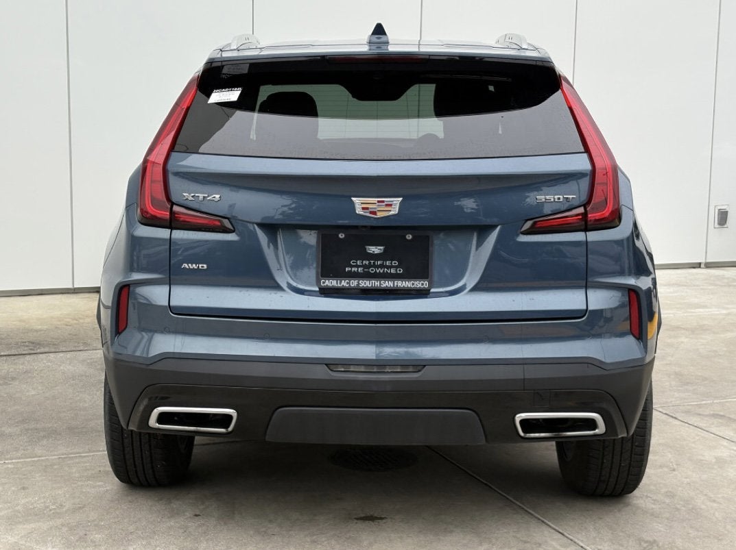 2024 Cadillac XT4 Premium Luxury