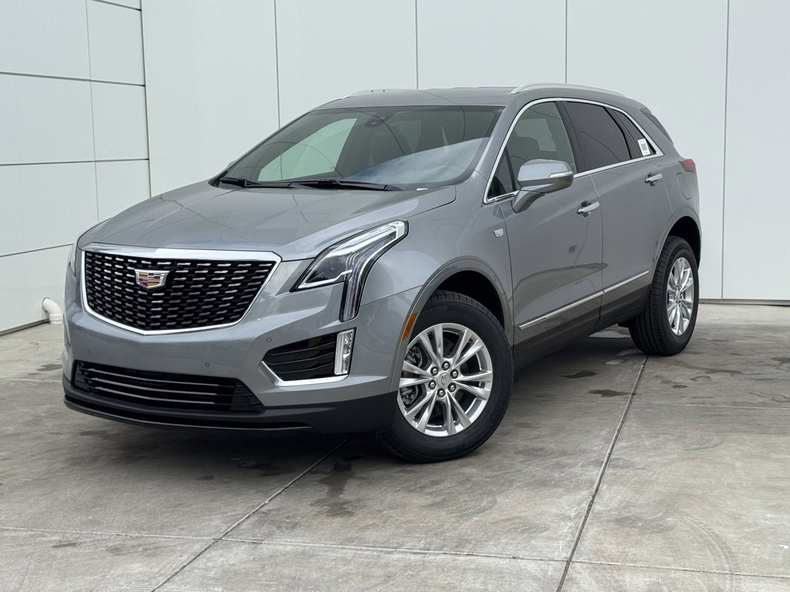 2025 Cadillac XT5 Luxury