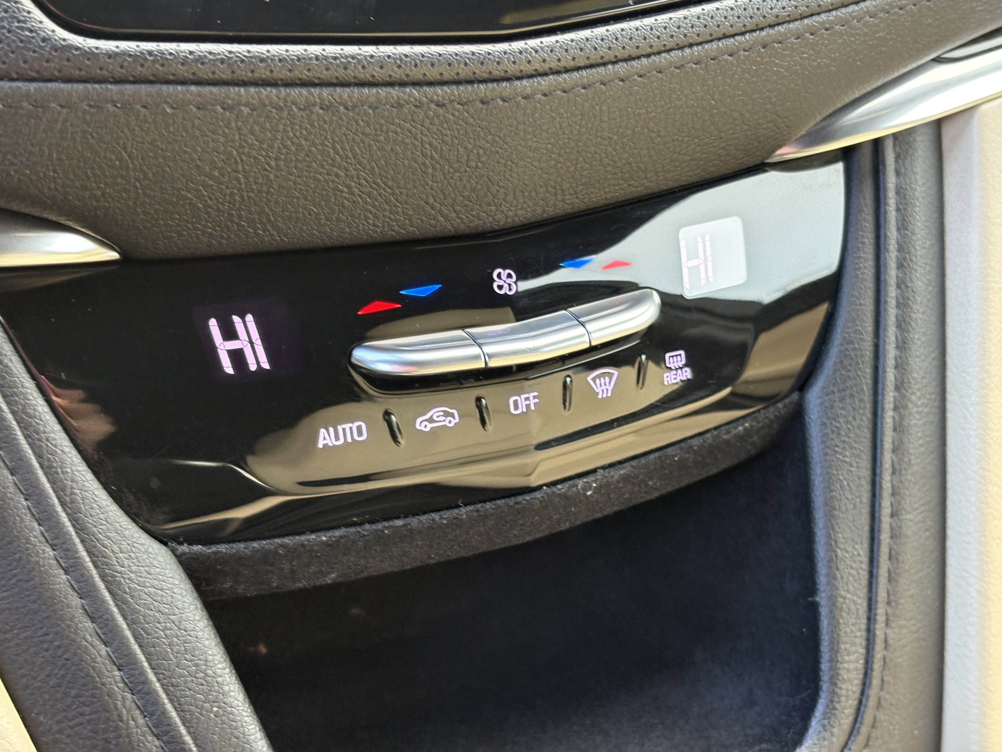 2018 Cadillac XT5 FWD