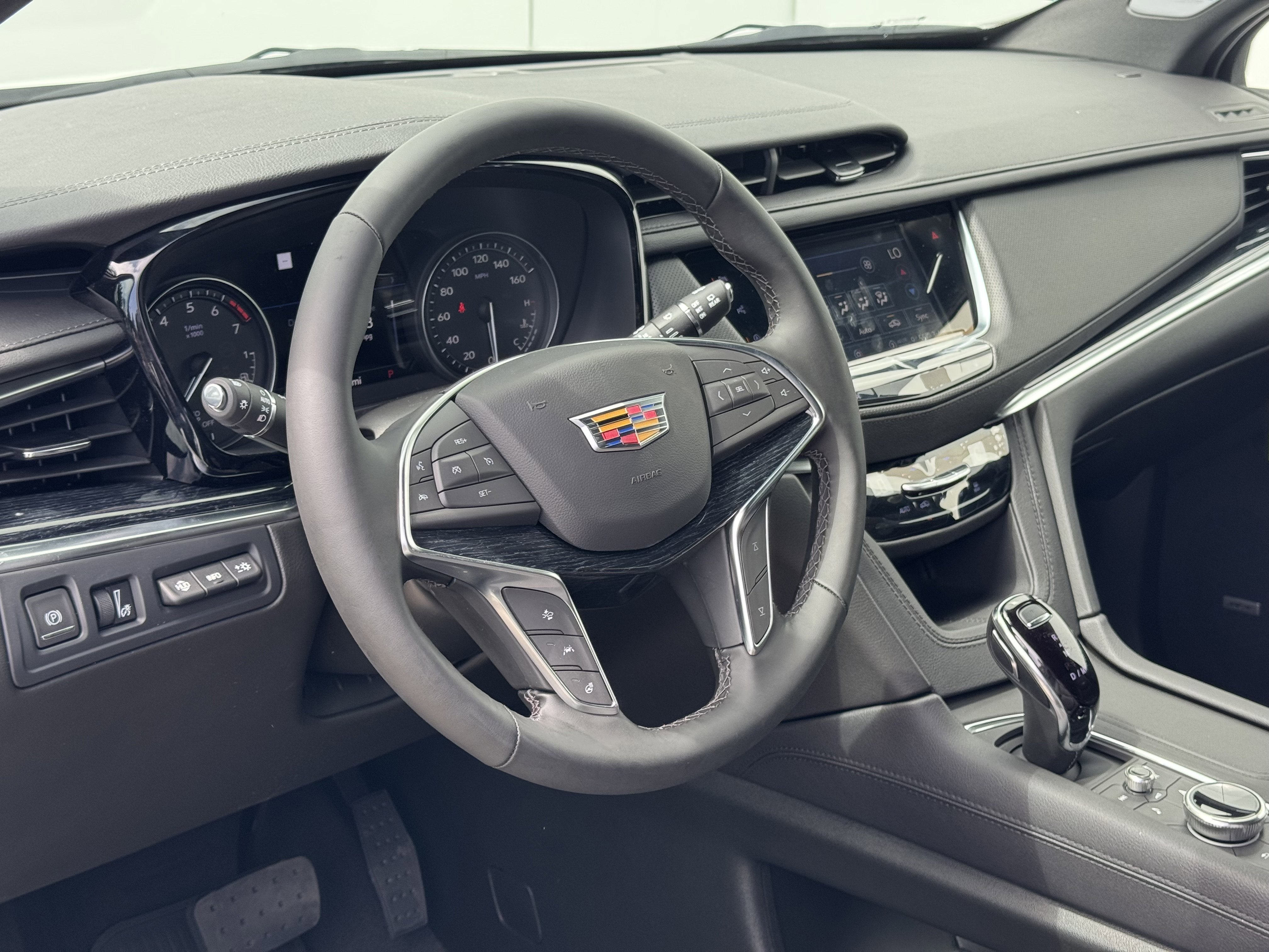 2025 Cadillac XT5 Premium Luxury