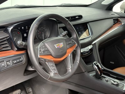 2023 Cadillac XT5 Premium Luxury