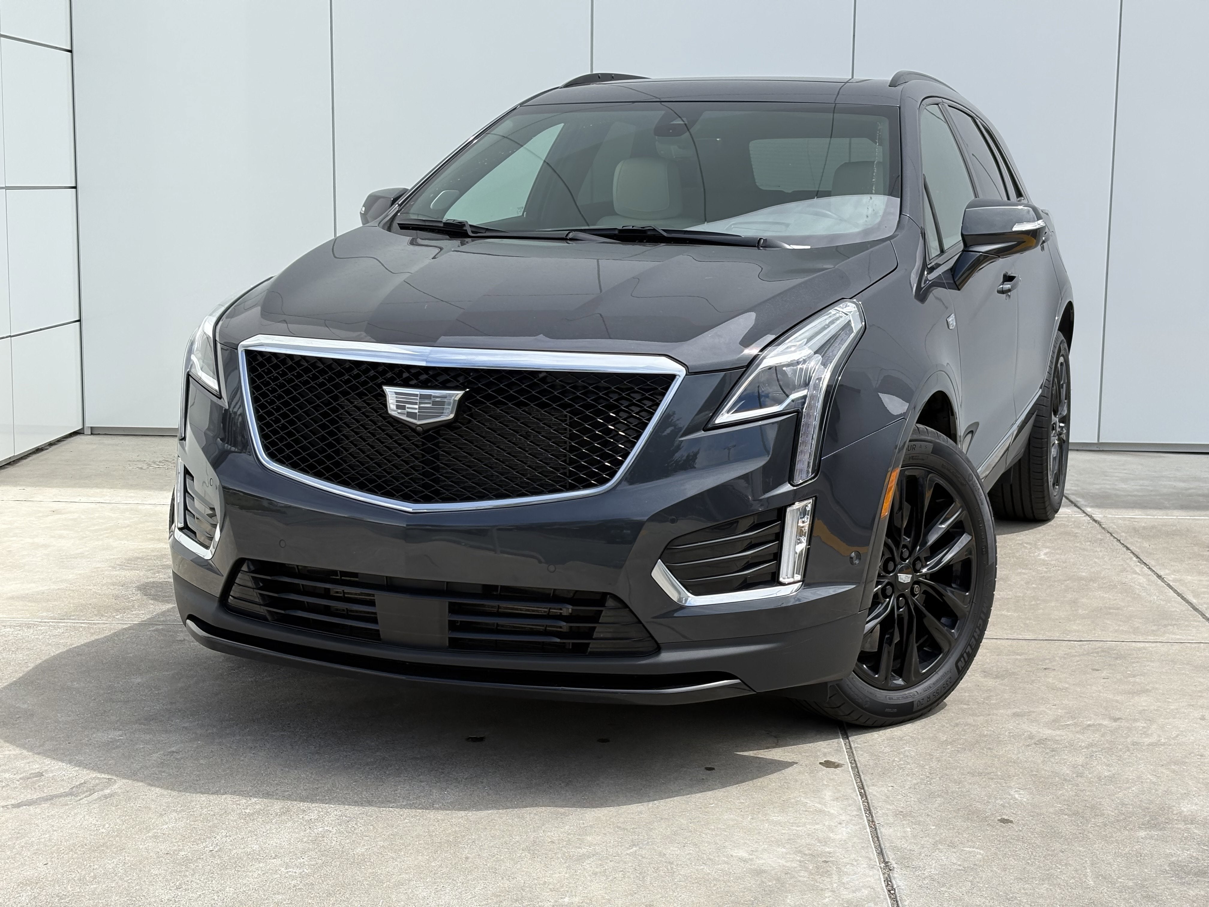 2023 Cadillac XT5 Sport