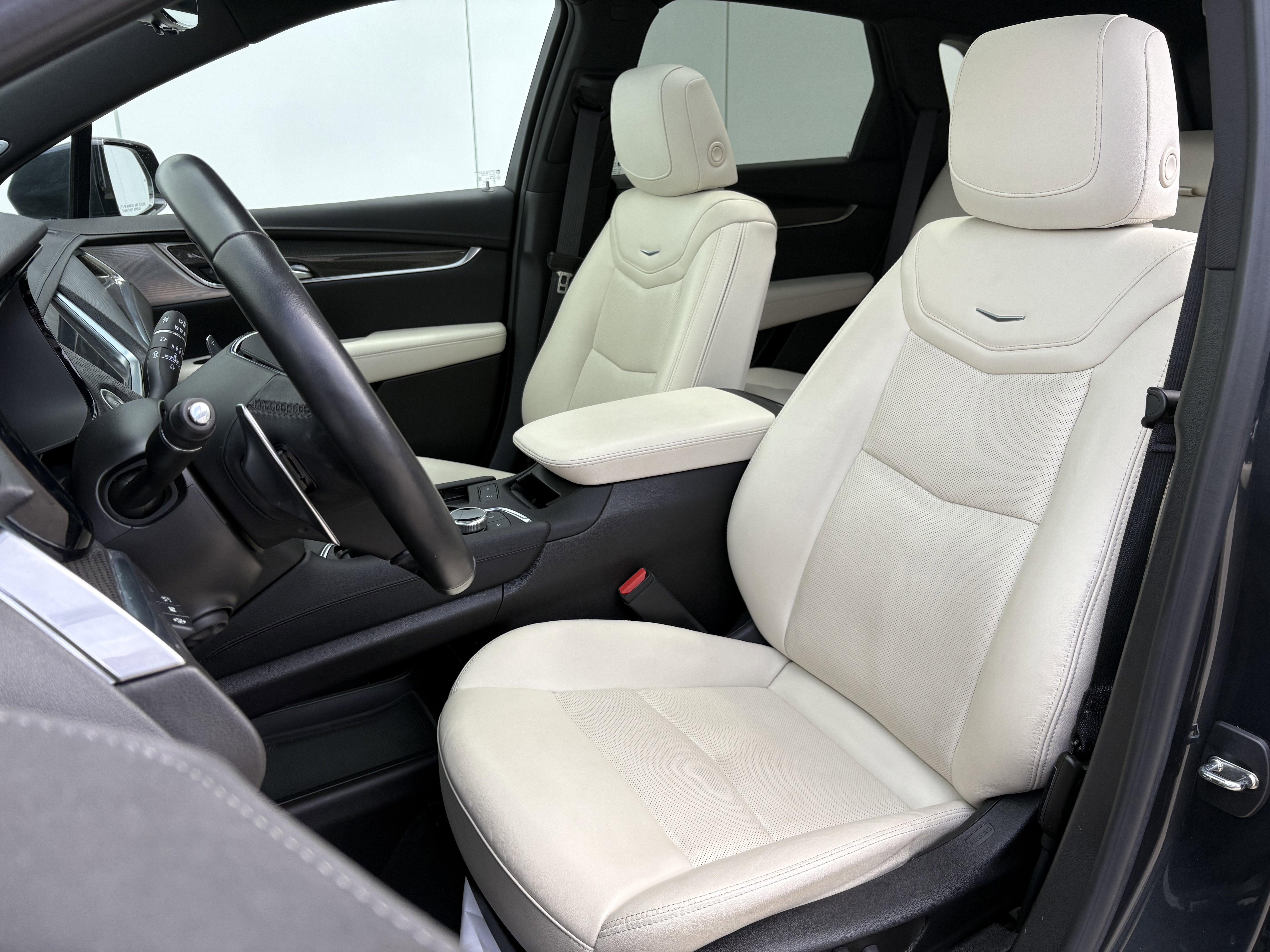 2023 Cadillac XT5 Sport