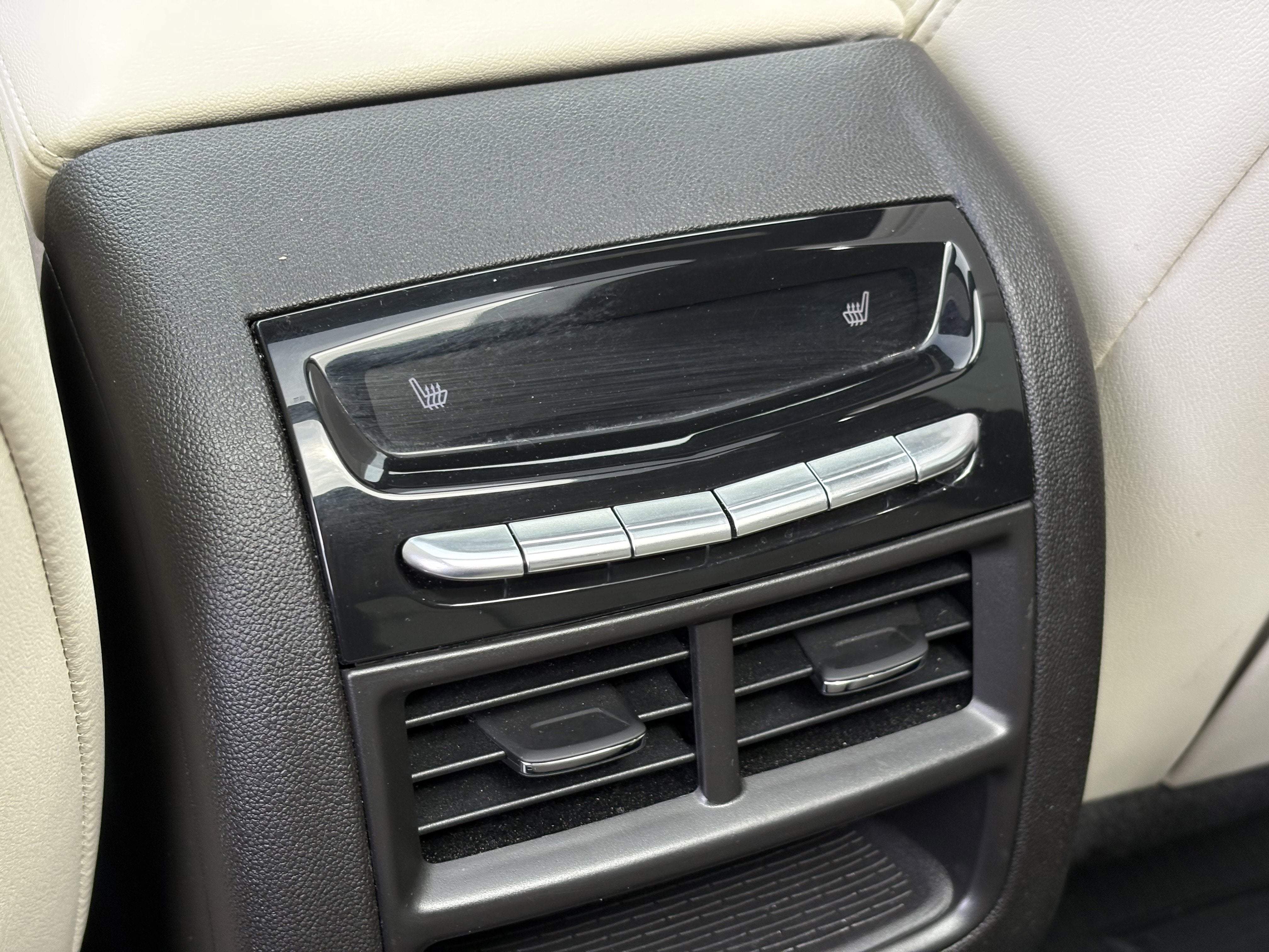 2023 Cadillac XT5 Sport