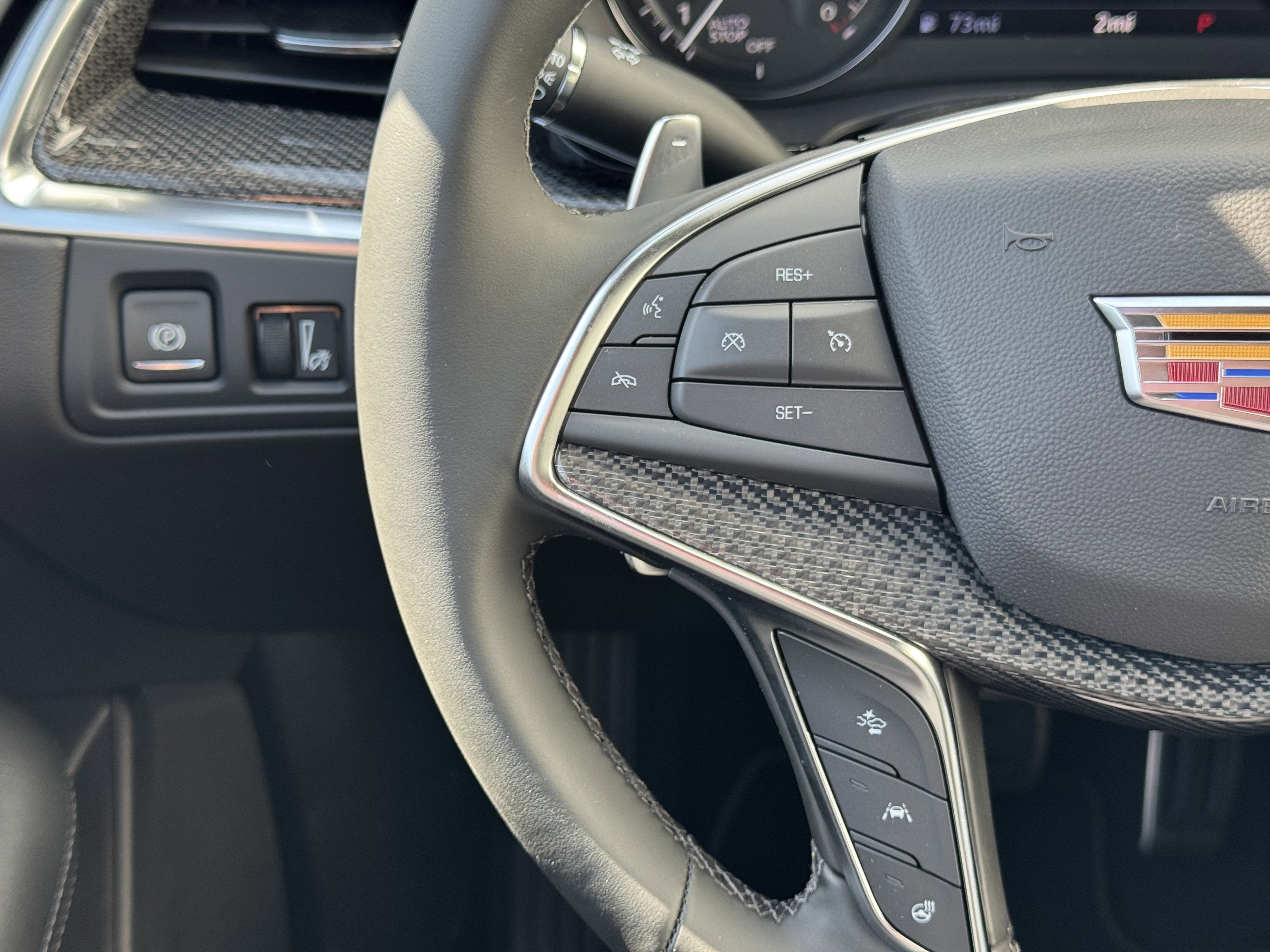 2025 Cadillac XT5 Sport