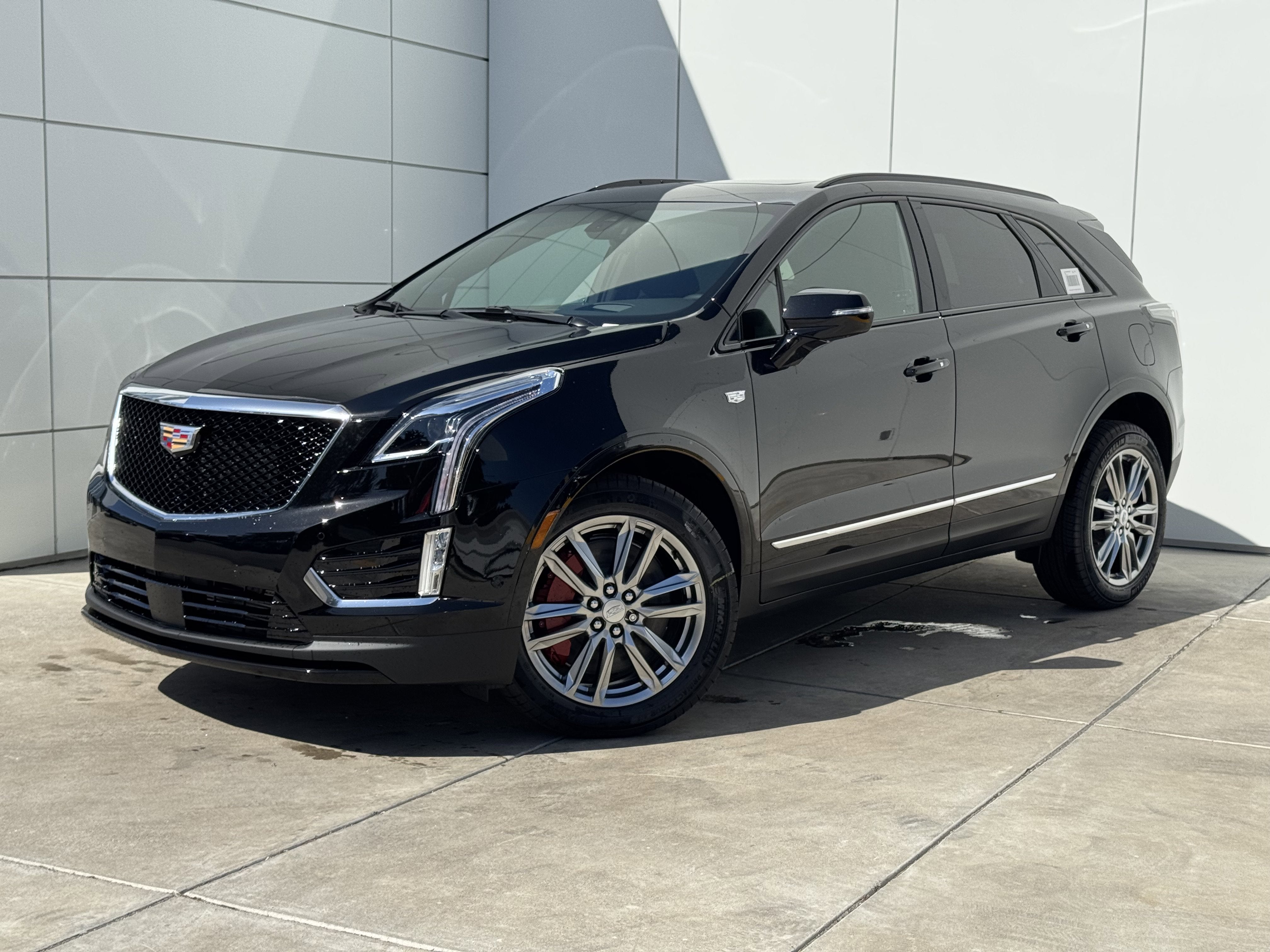 2025 Cadillac XT5 Sport