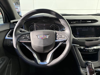 2023 Cadillac XT6 Luxury