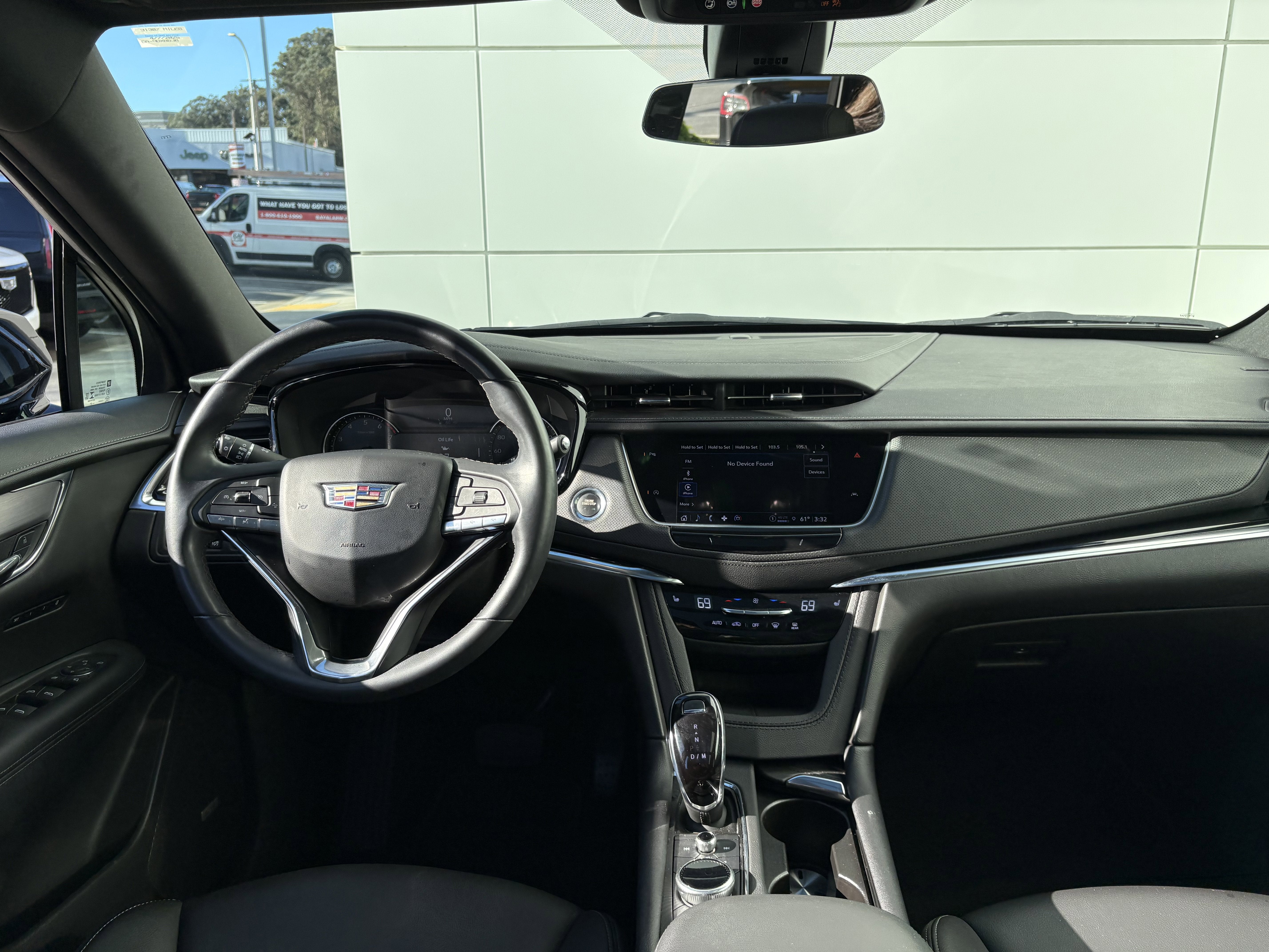 2023 Cadillac XT6 Luxury