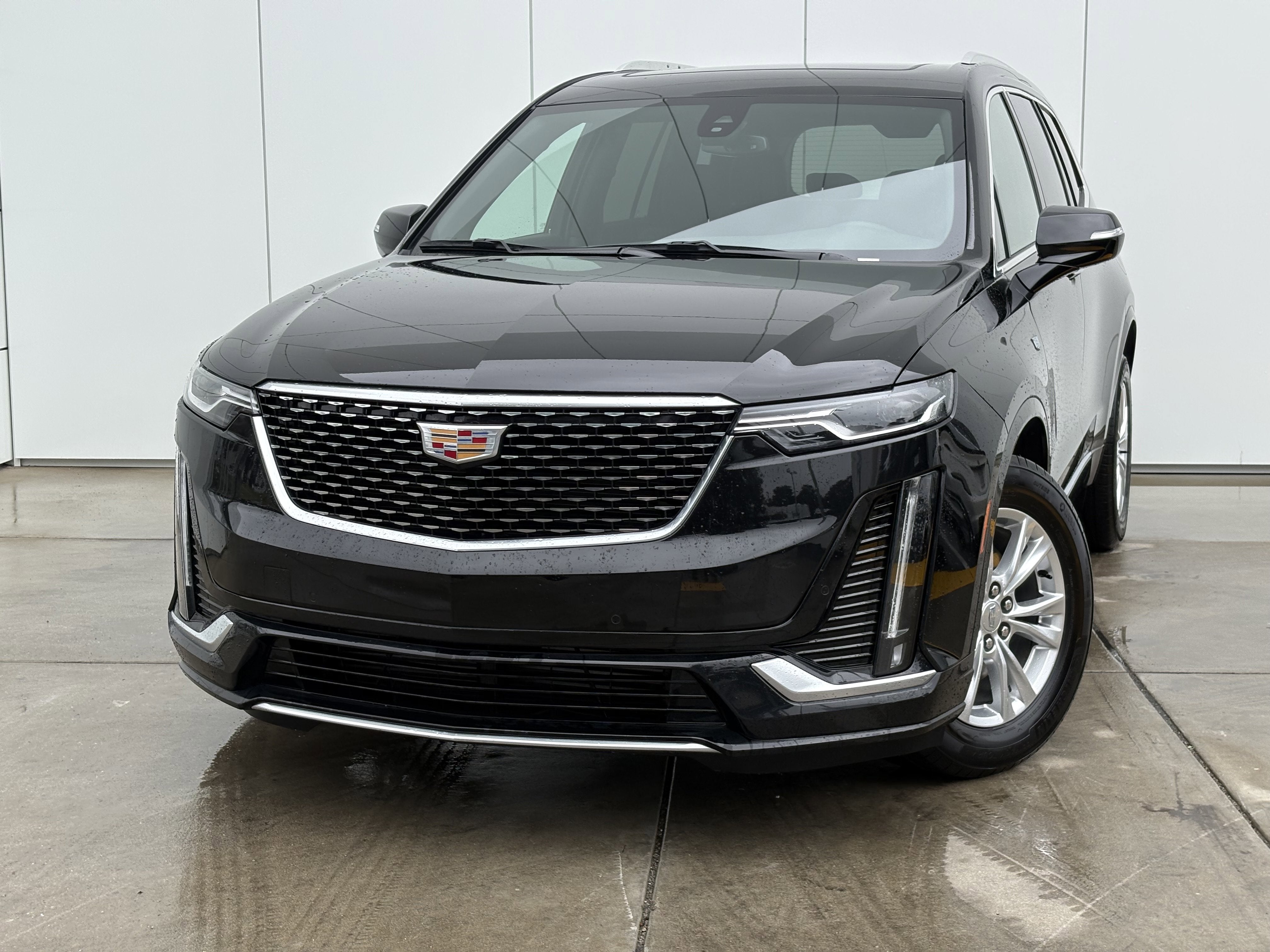 2024 Cadillac XT6 Luxury