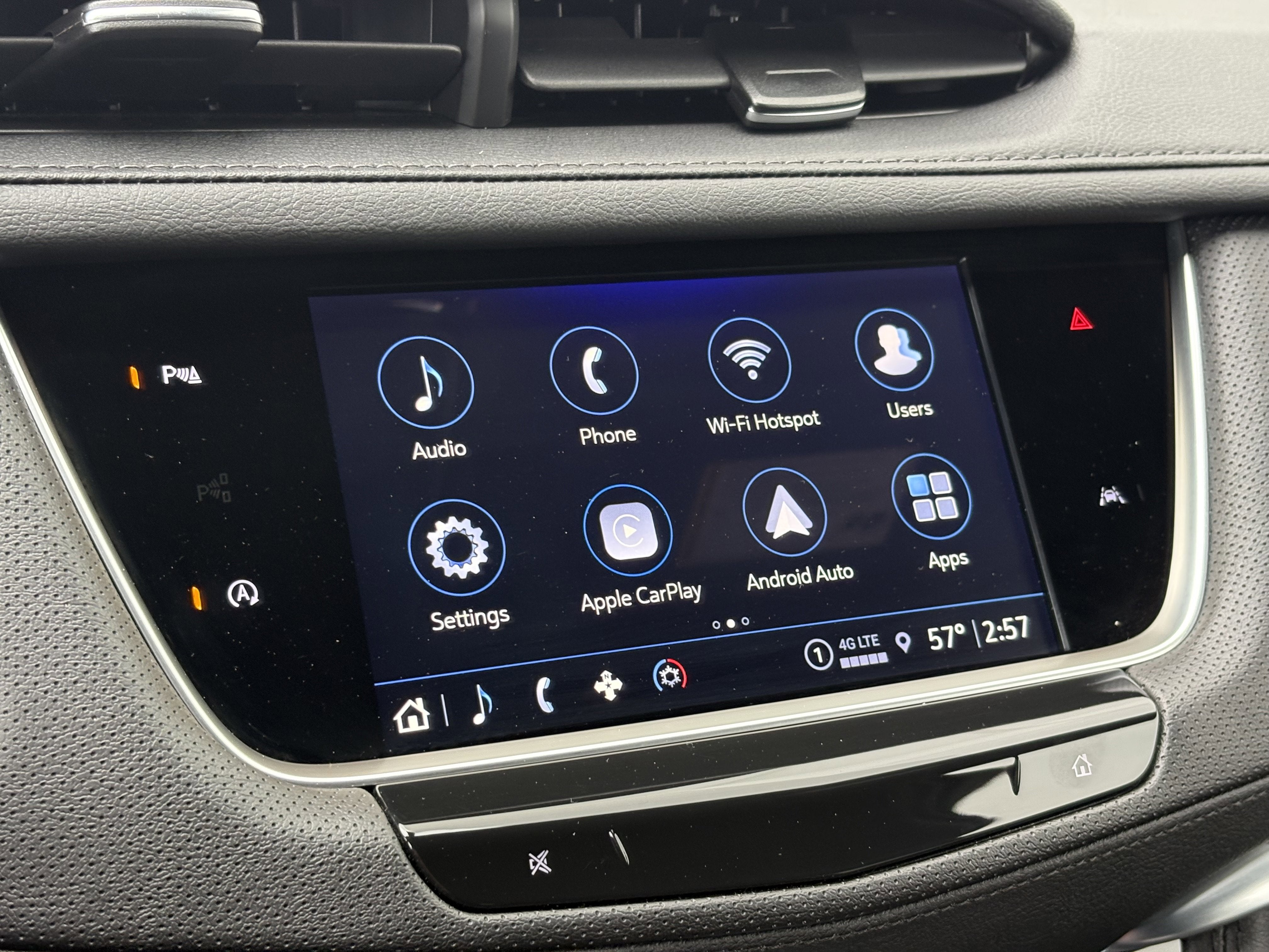 2024 Cadillac XT6 Luxury