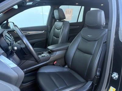 2024 Cadillac XT6 Luxury