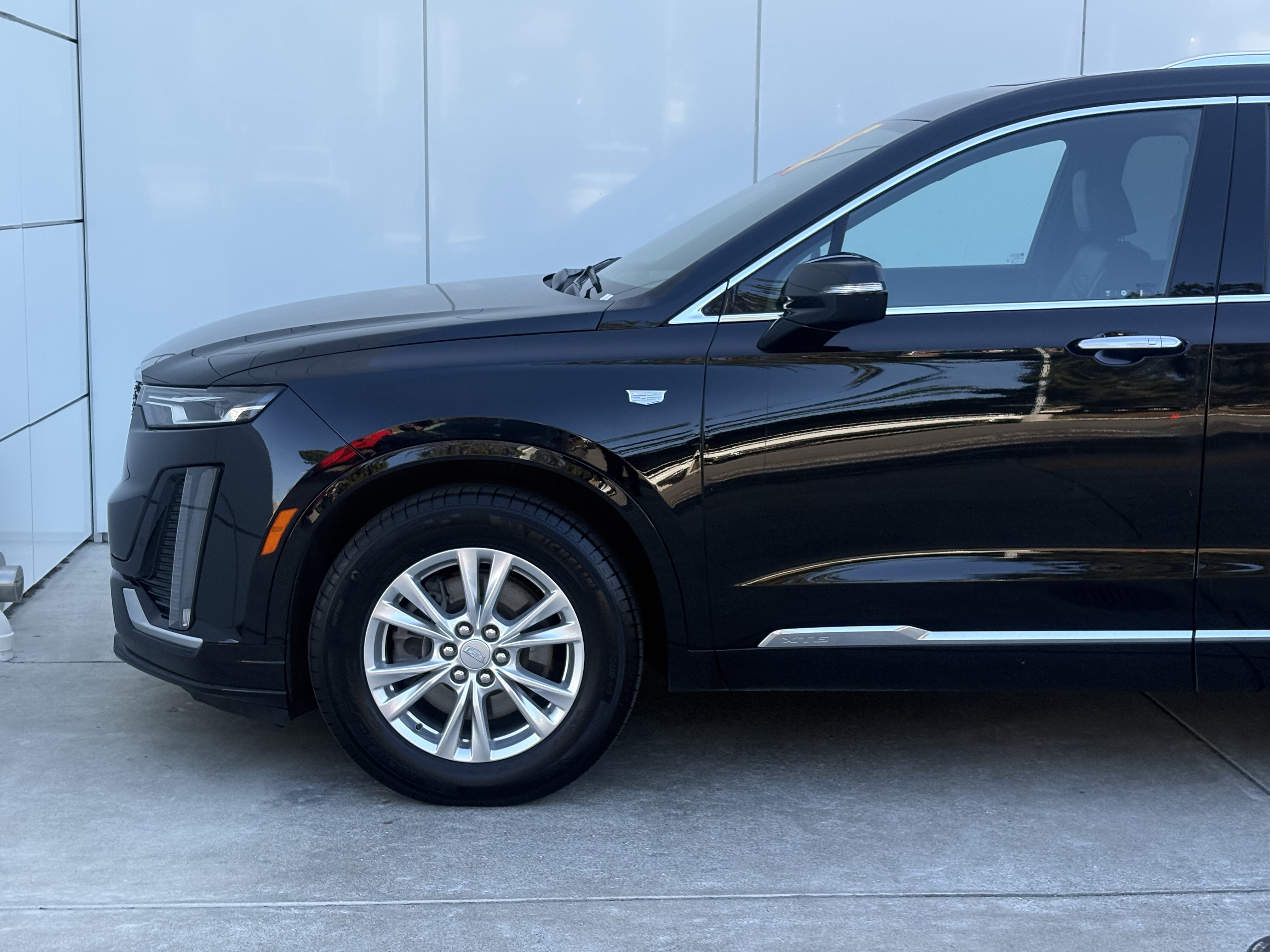 2024 Cadillac XT6 Luxury
