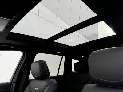 2025 Cadillac XT6 Luxury