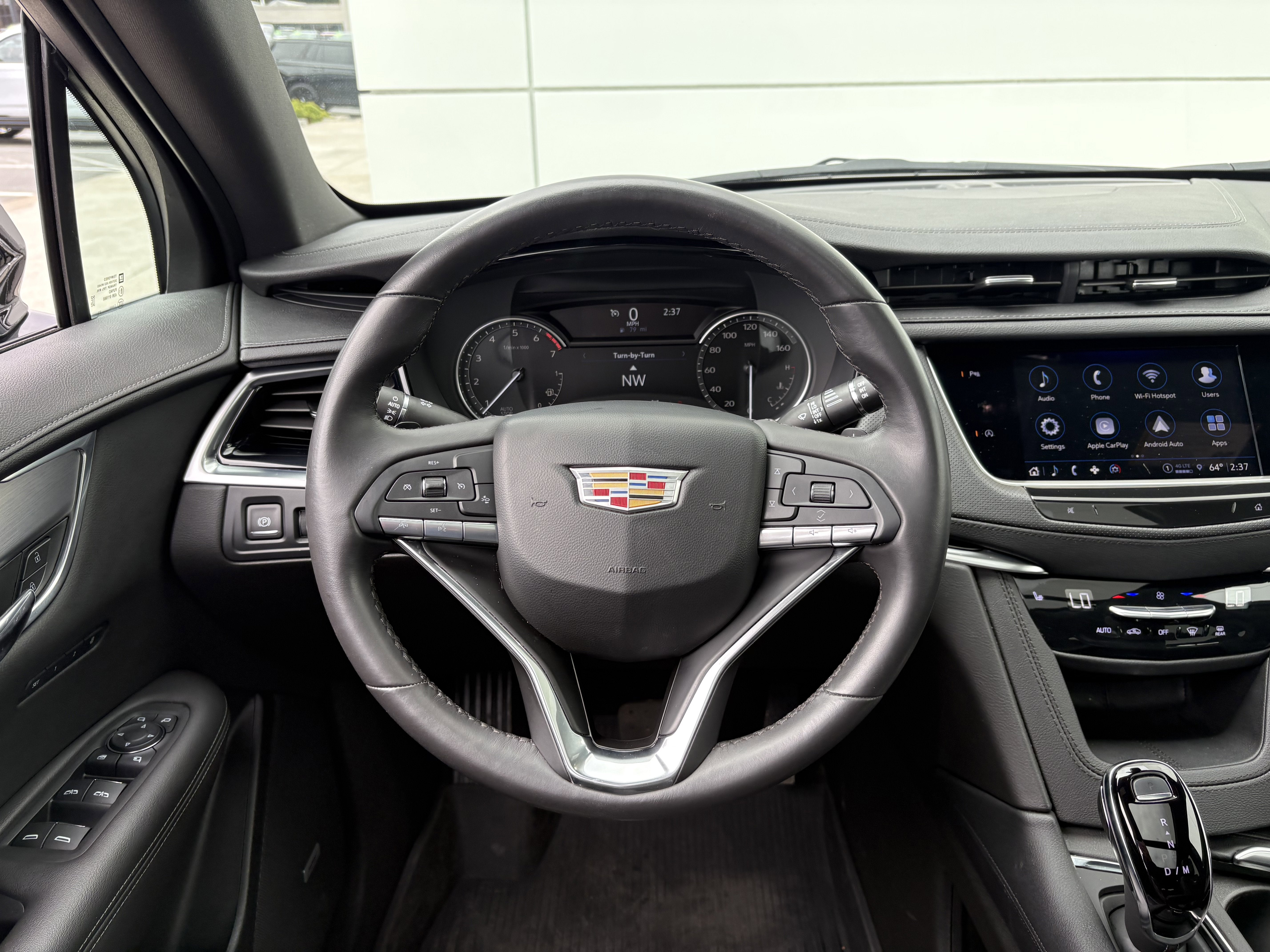 2024 Cadillac XT6 Luxury