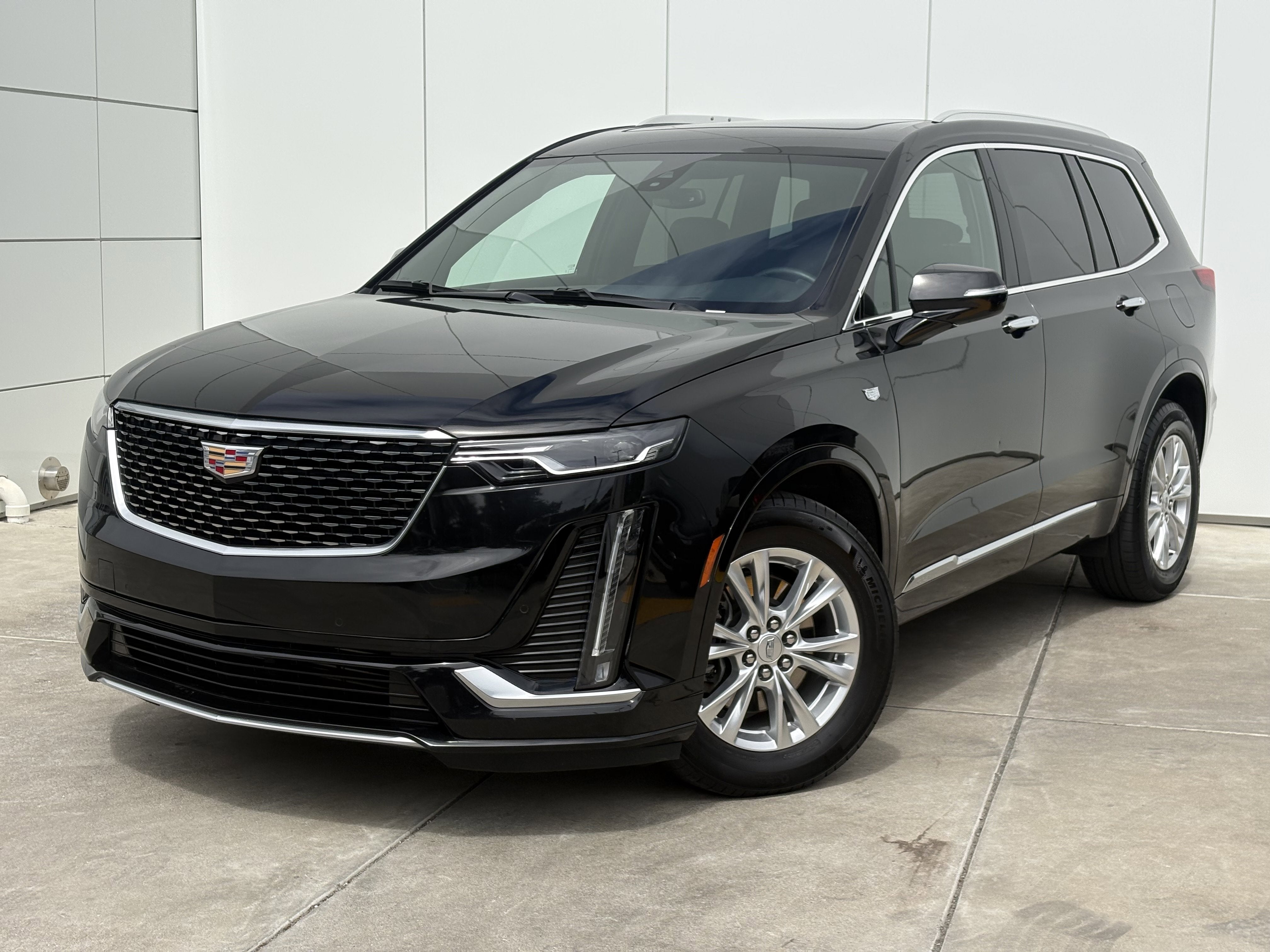 2024 Cadillac XT6 Luxury