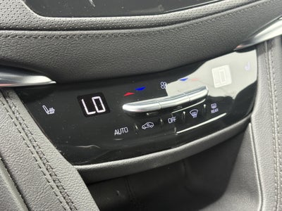 2024 Cadillac XT6 Luxury