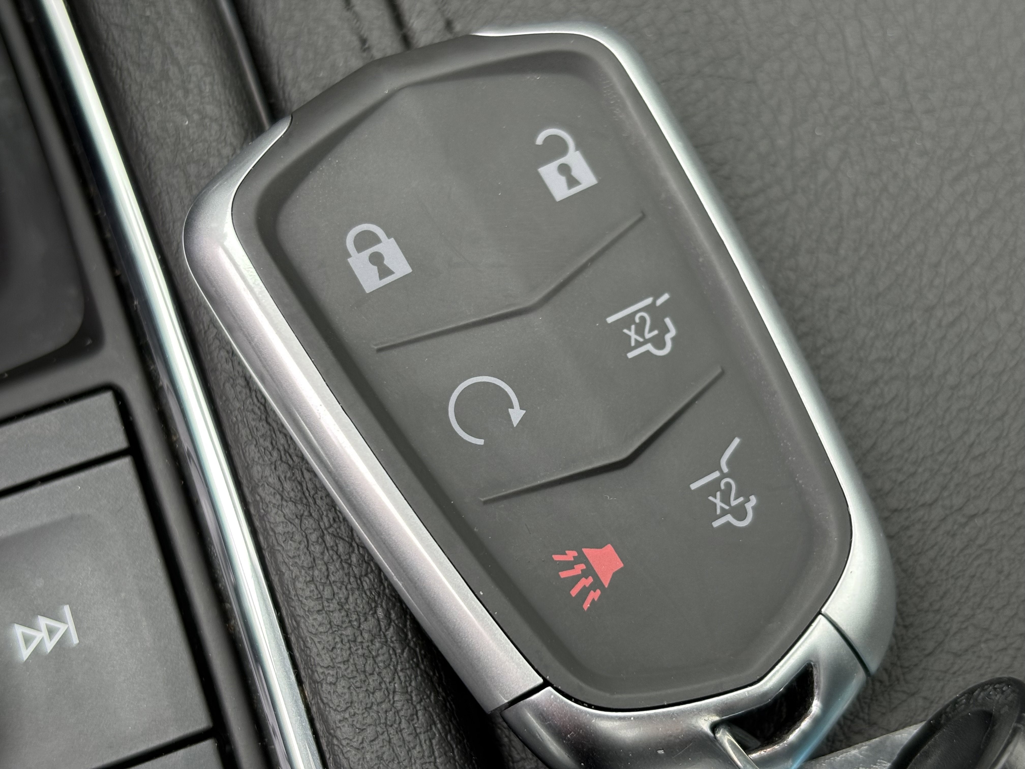 2024 Cadillac XT6 Luxury