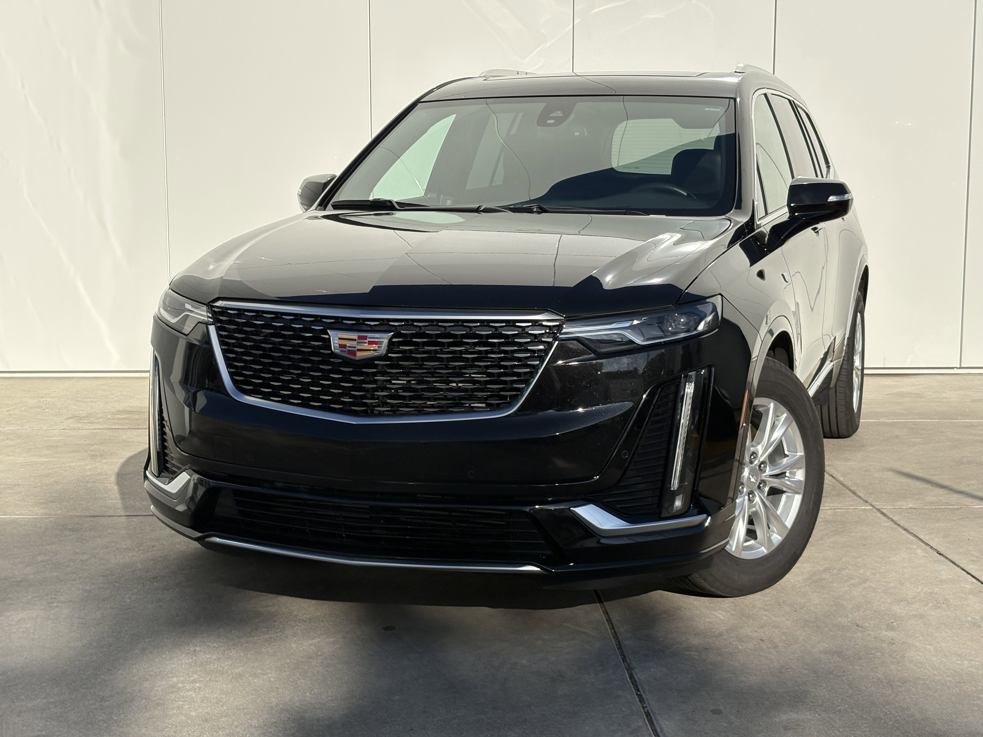 2024 Cadillac XT6 Luxury