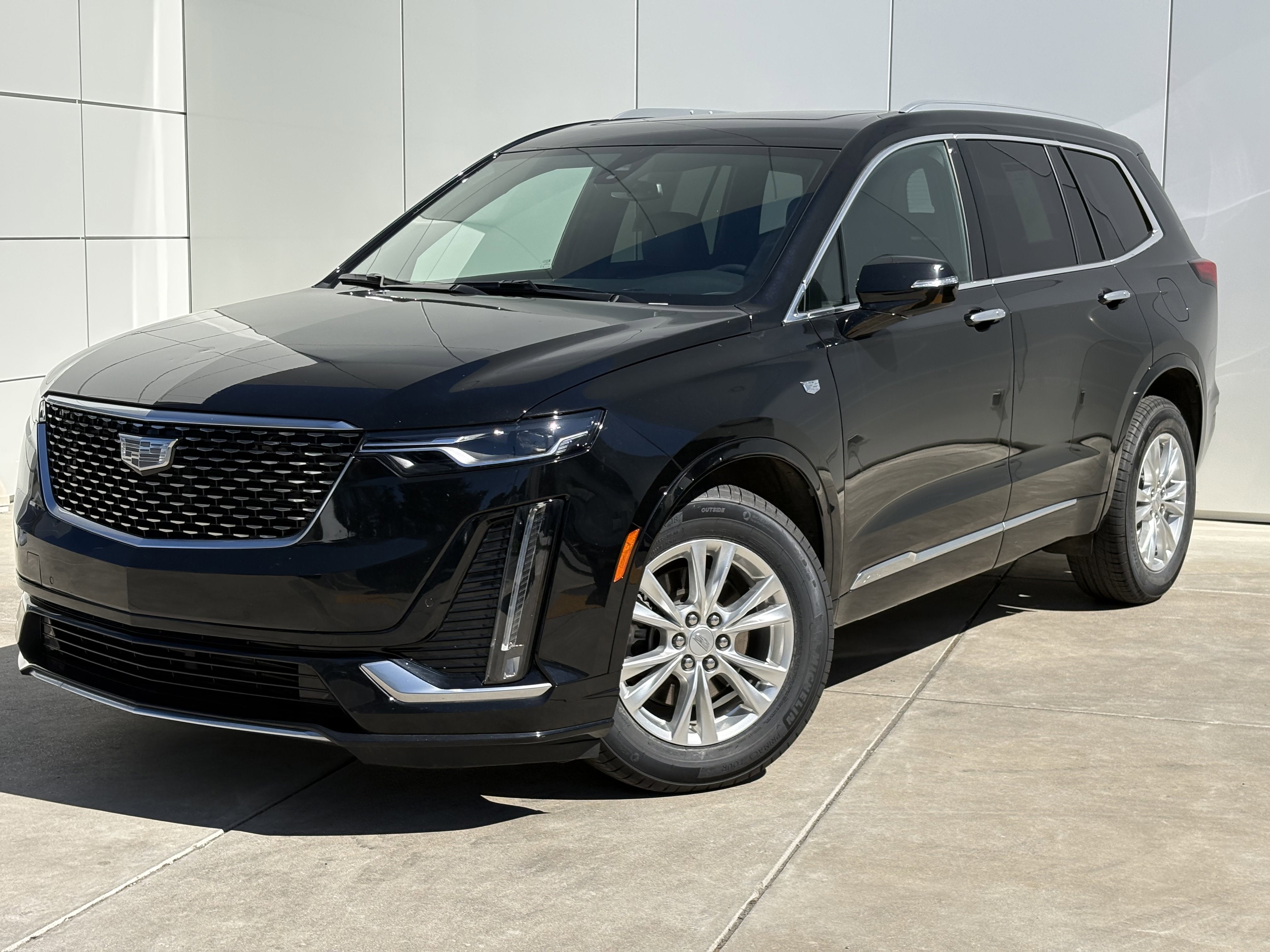 2024 Cadillac XT6 Luxury