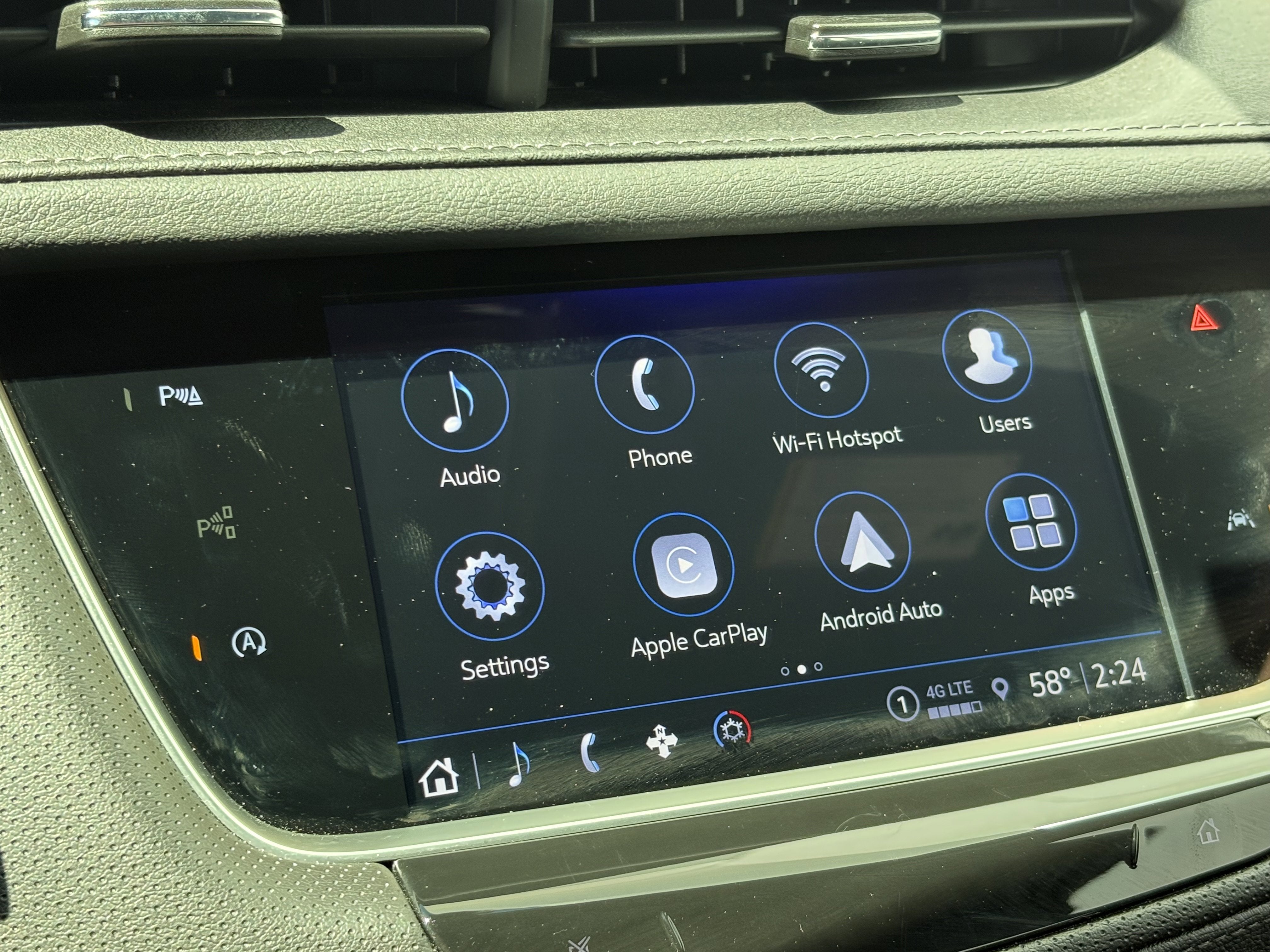 2024 Cadillac XT6 Luxury