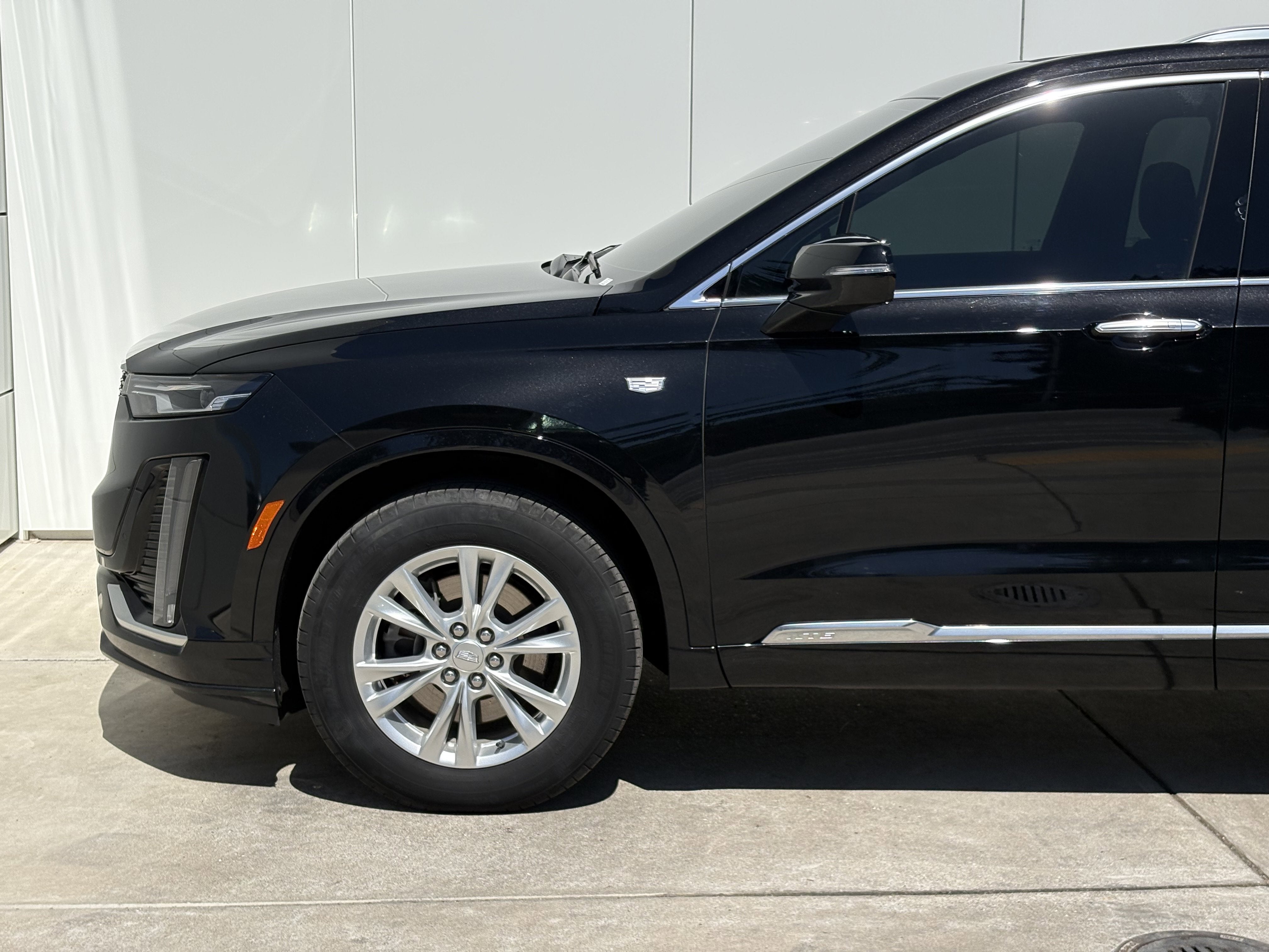 2024 Cadillac XT6 Luxury
