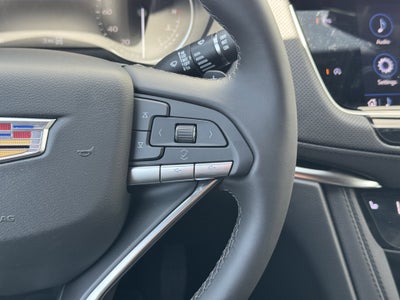 2025 Cadillac XT6 Luxury