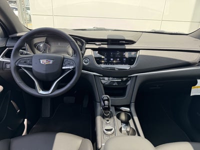 2025 Cadillac XT6 Luxury