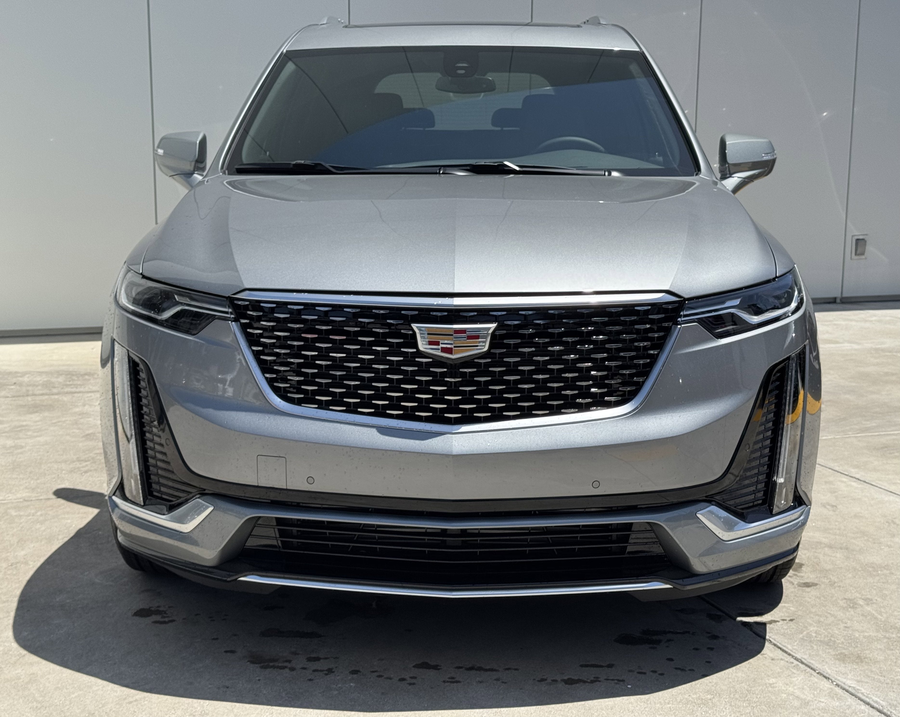 2025 Cadillac XT6 Luxury