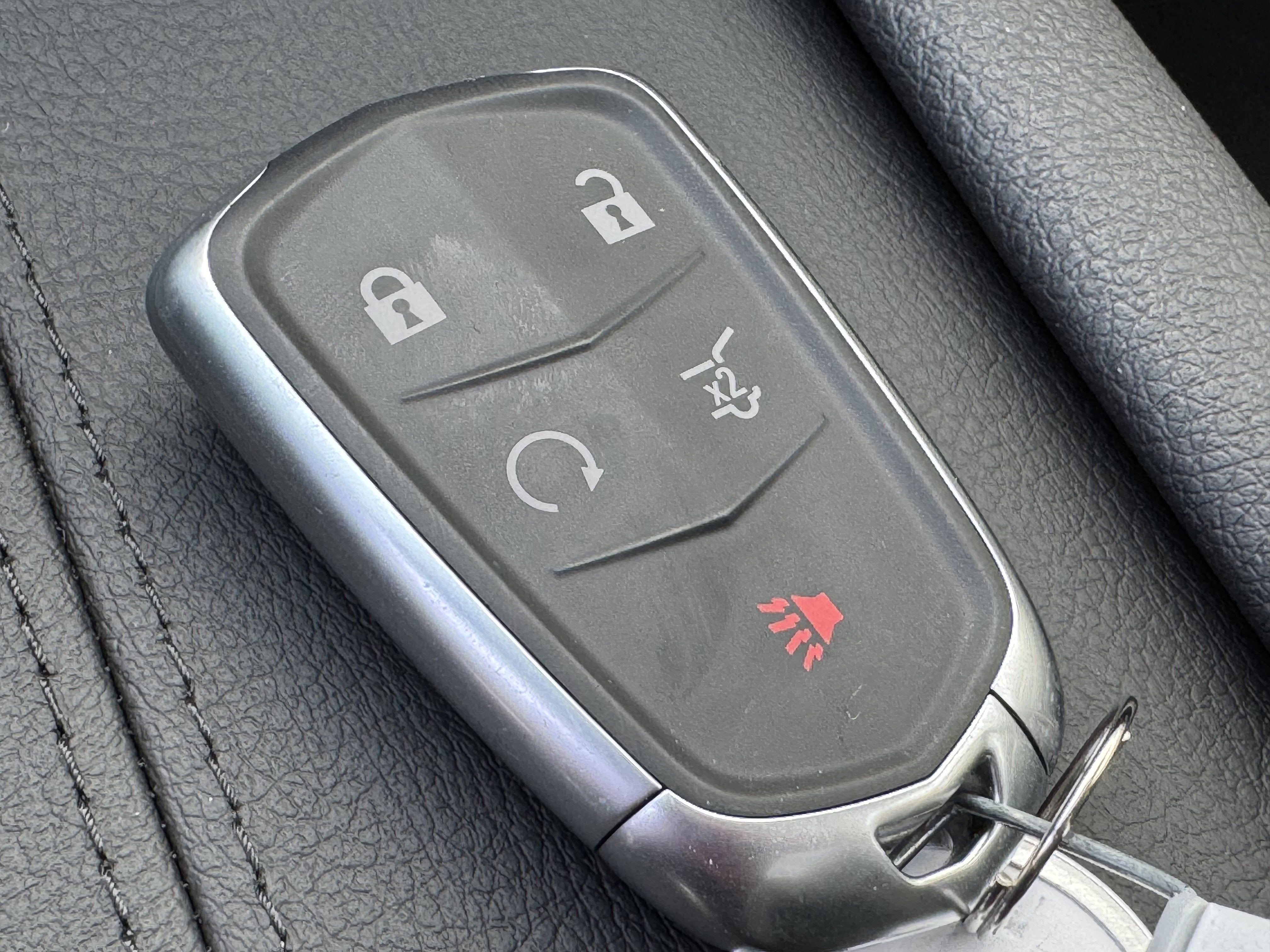 2025 Cadillac XT6 Luxury