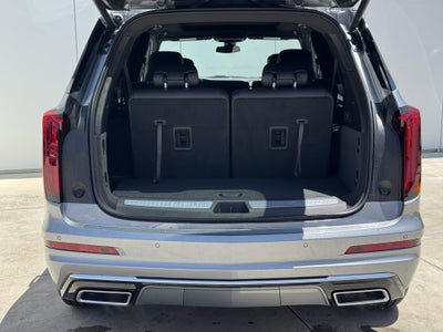 2025 Cadillac XT6 Luxury