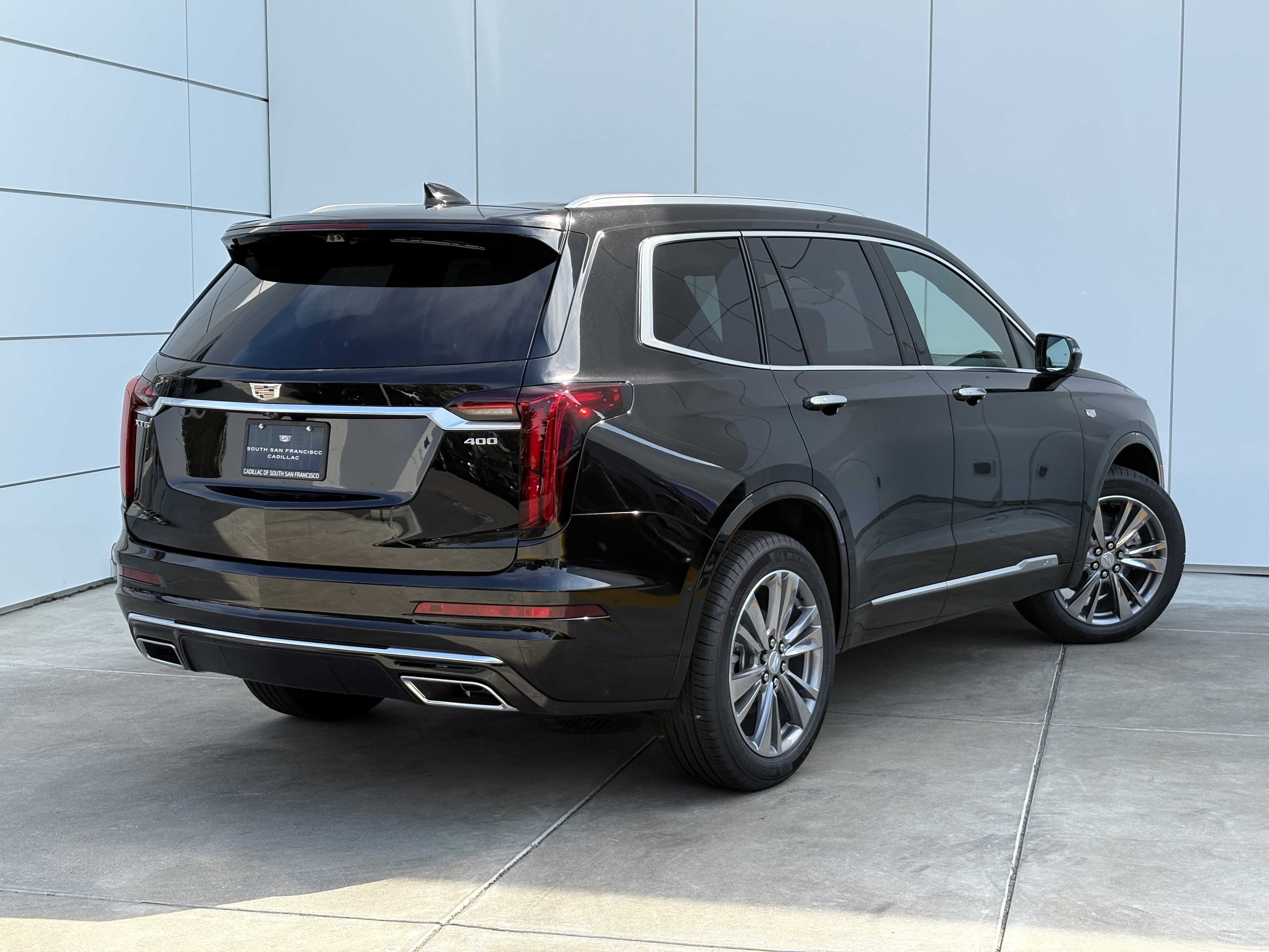2025 Cadillac XT6 Premium Luxury