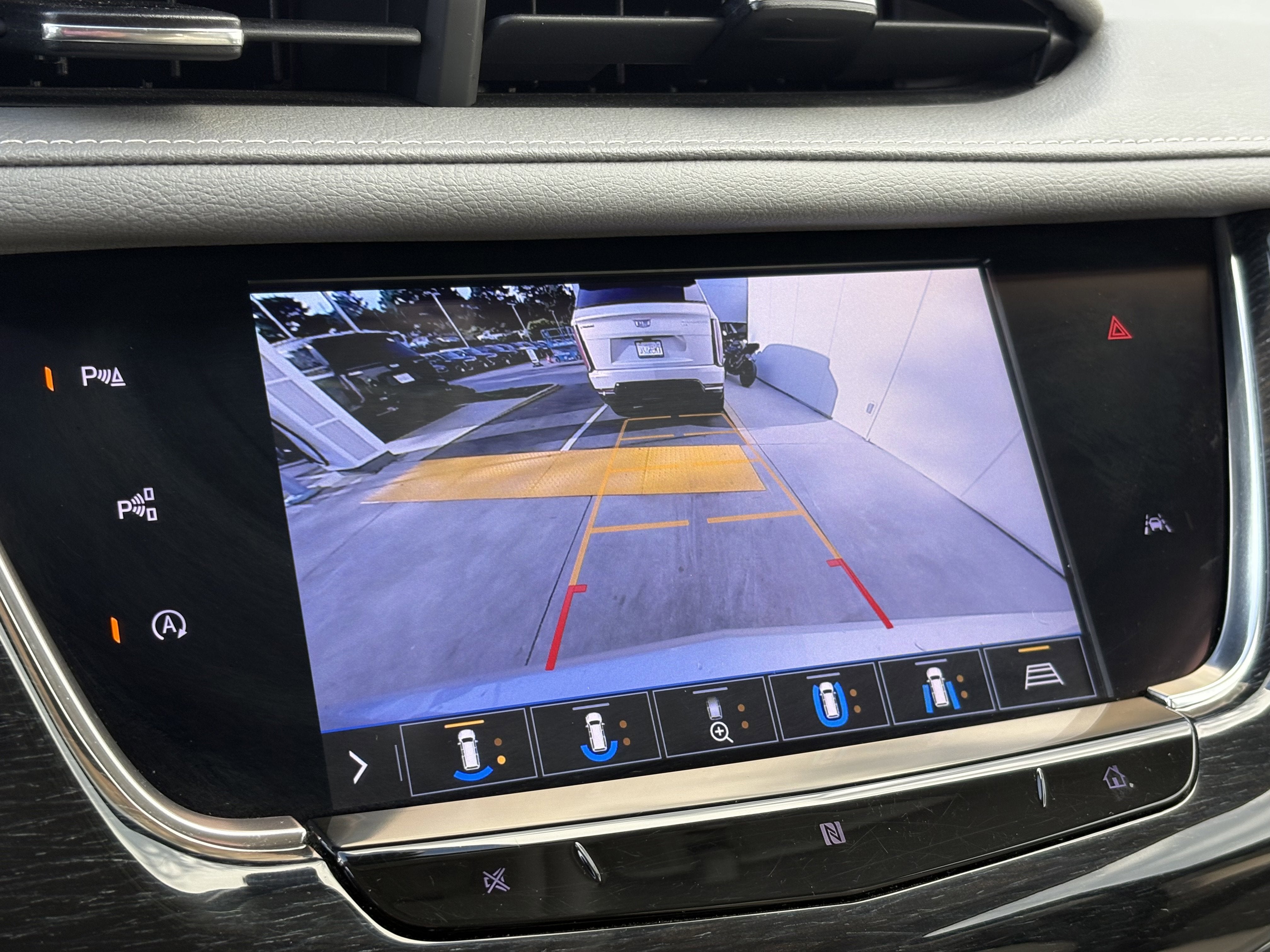 2020 Cadillac XT6 FWD Premium Luxury