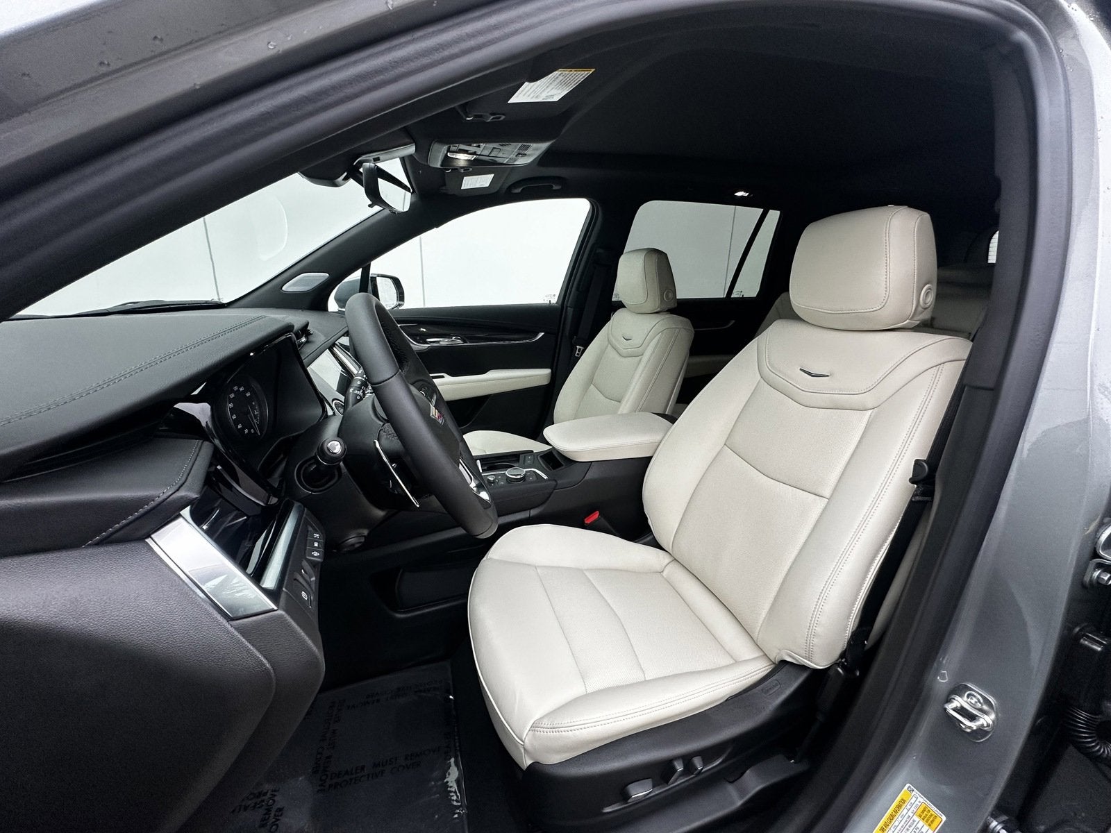 2025 Cadillac XT6 Sport