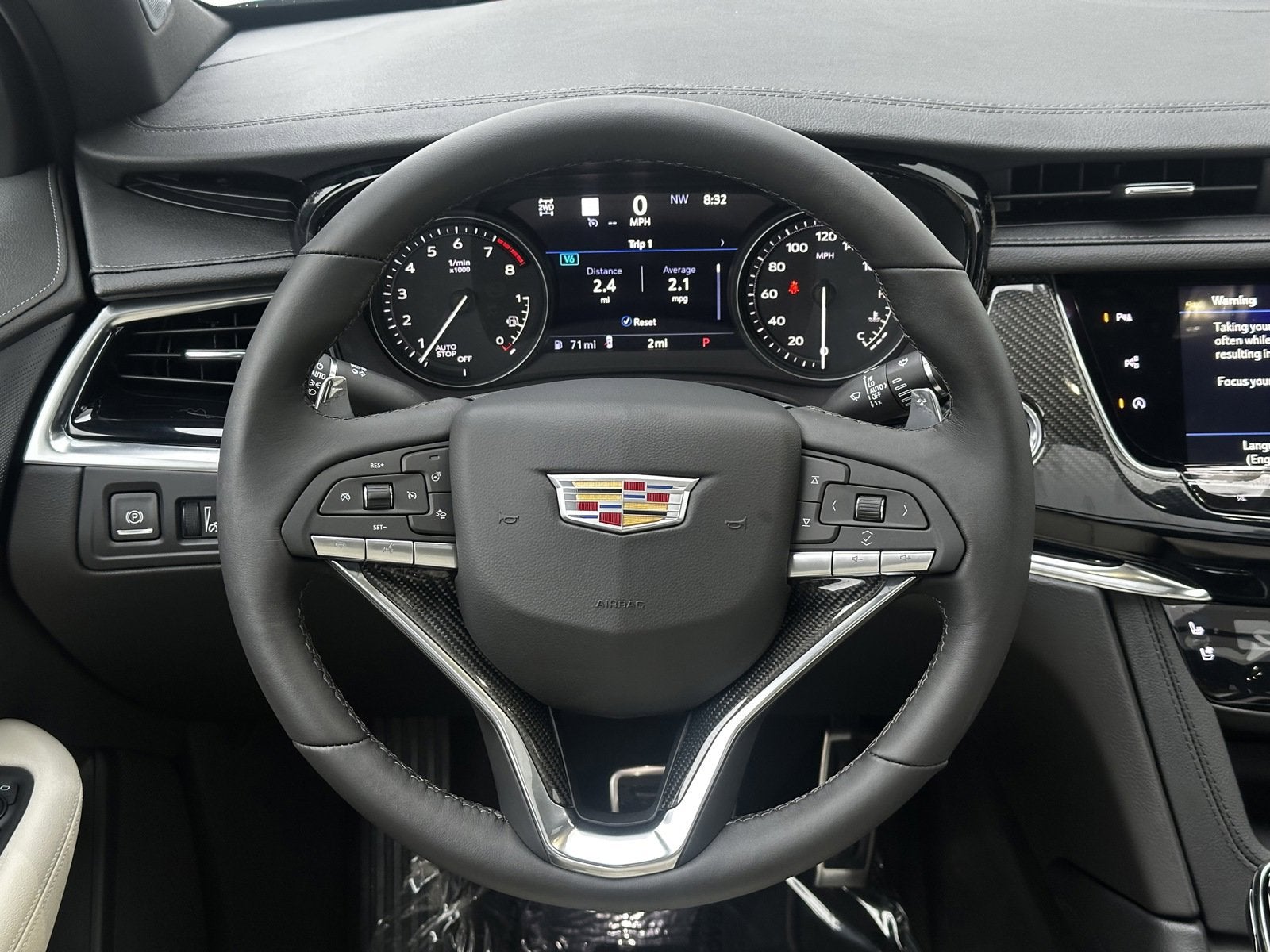 2025 Cadillac XT6 Sport