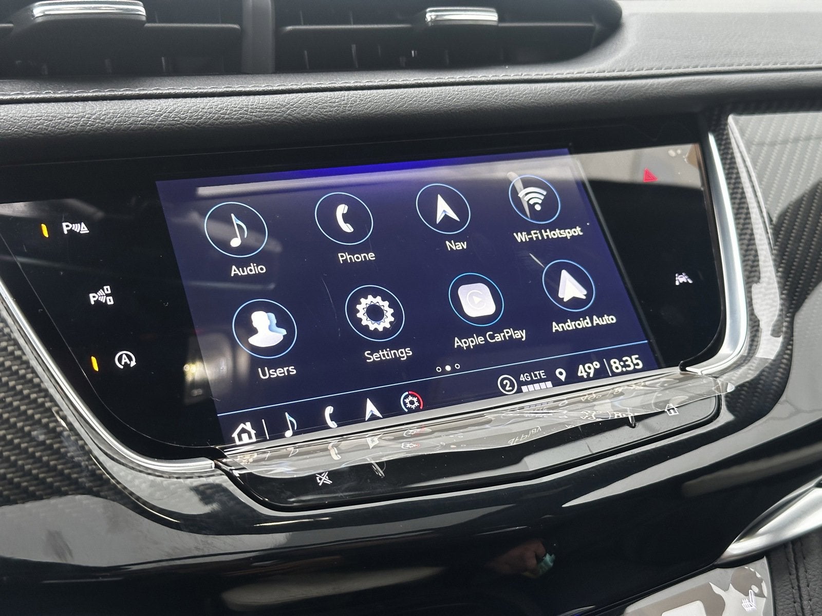 2025 Cadillac XT6 Sport