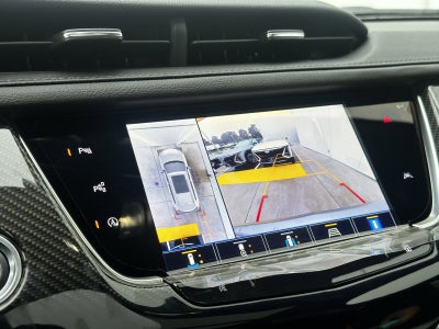 2025 Cadillac XT6 Sport