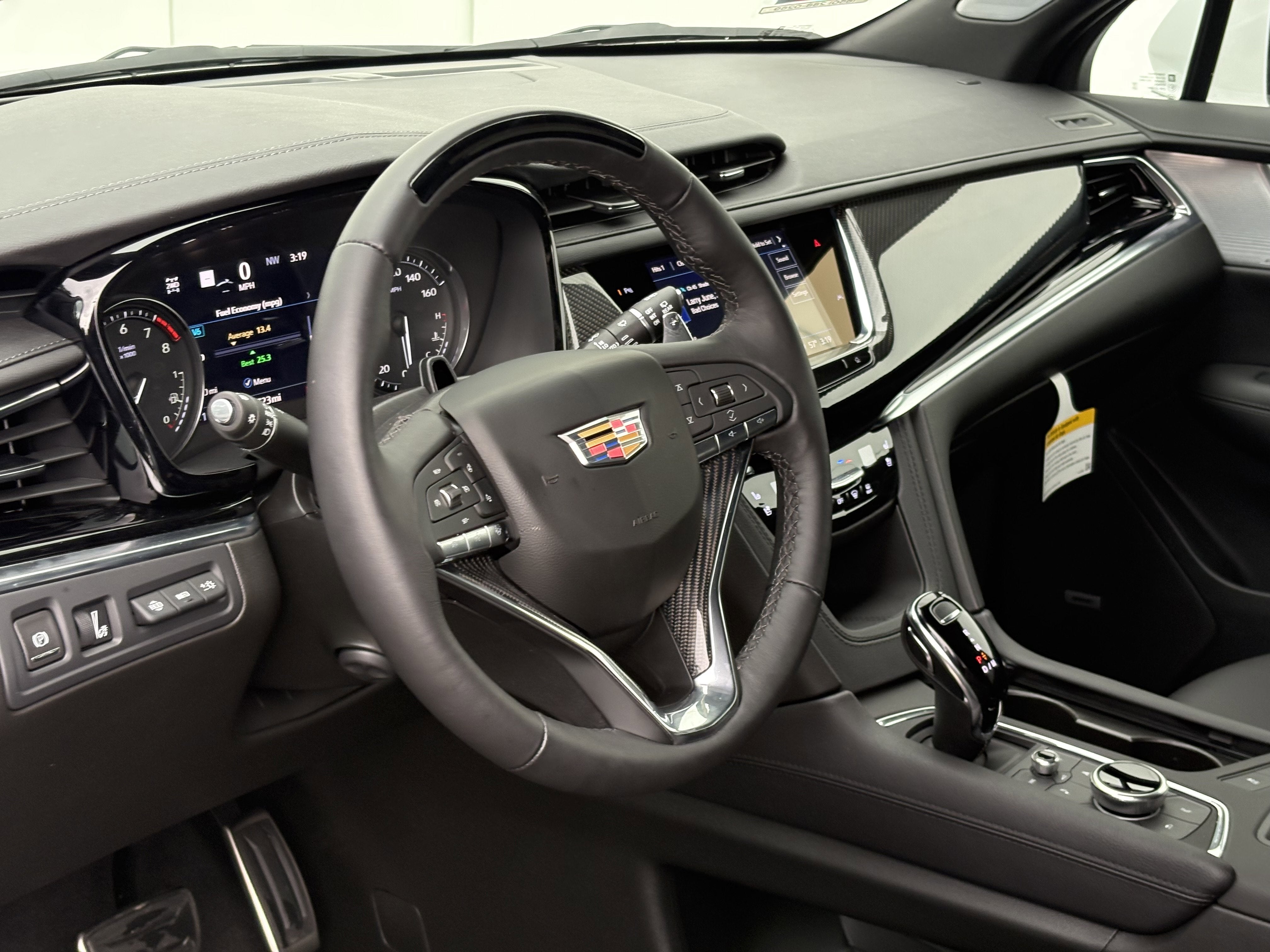 2025 Cadillac XT6 Sport