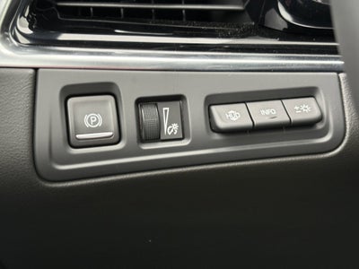 2025 Cadillac XT6 Sport