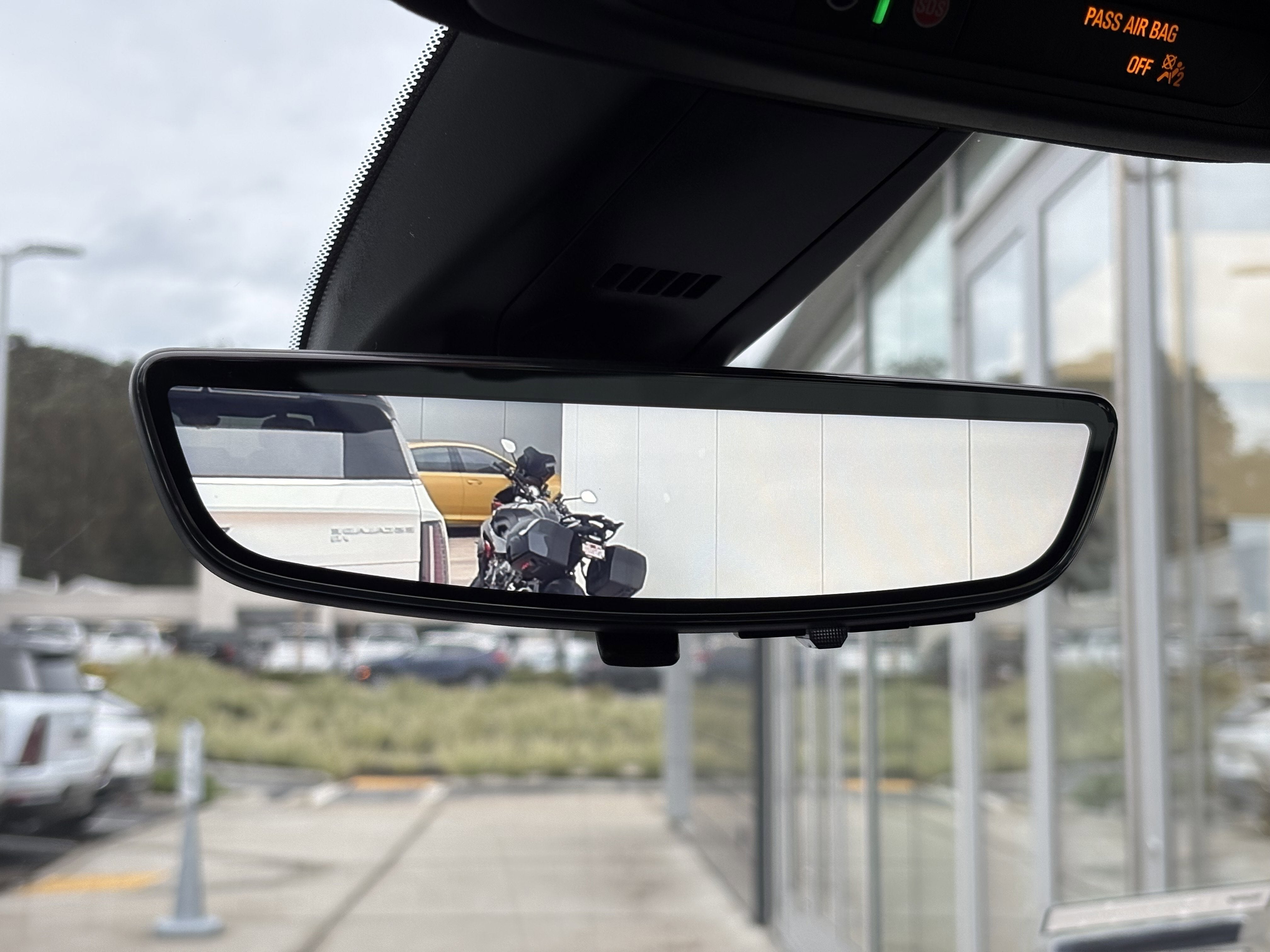 2025 Cadillac XT6 Sport