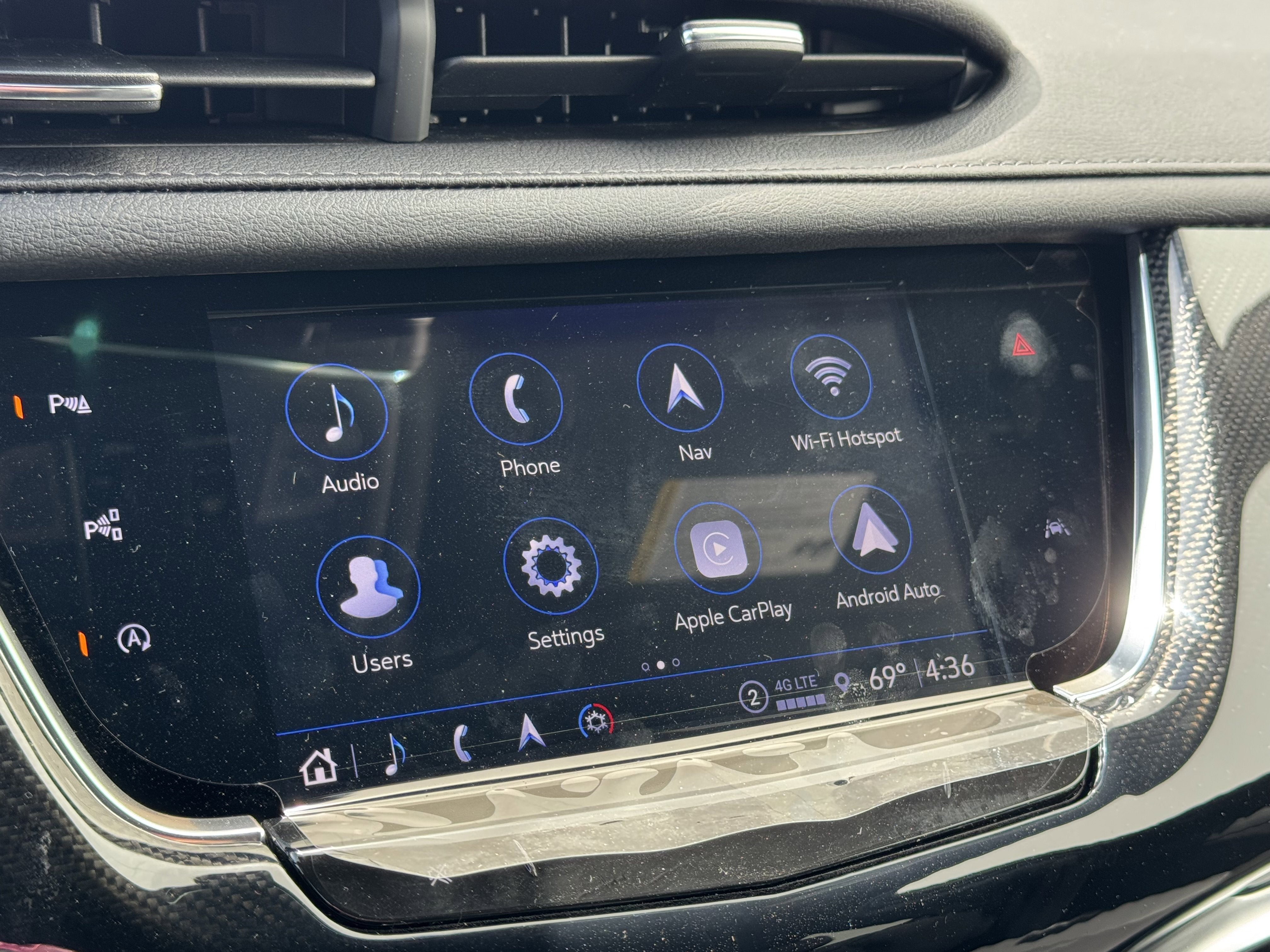 2025 Cadillac XT6 Sport