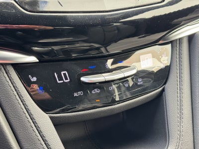 2025 Cadillac XT6 Sport