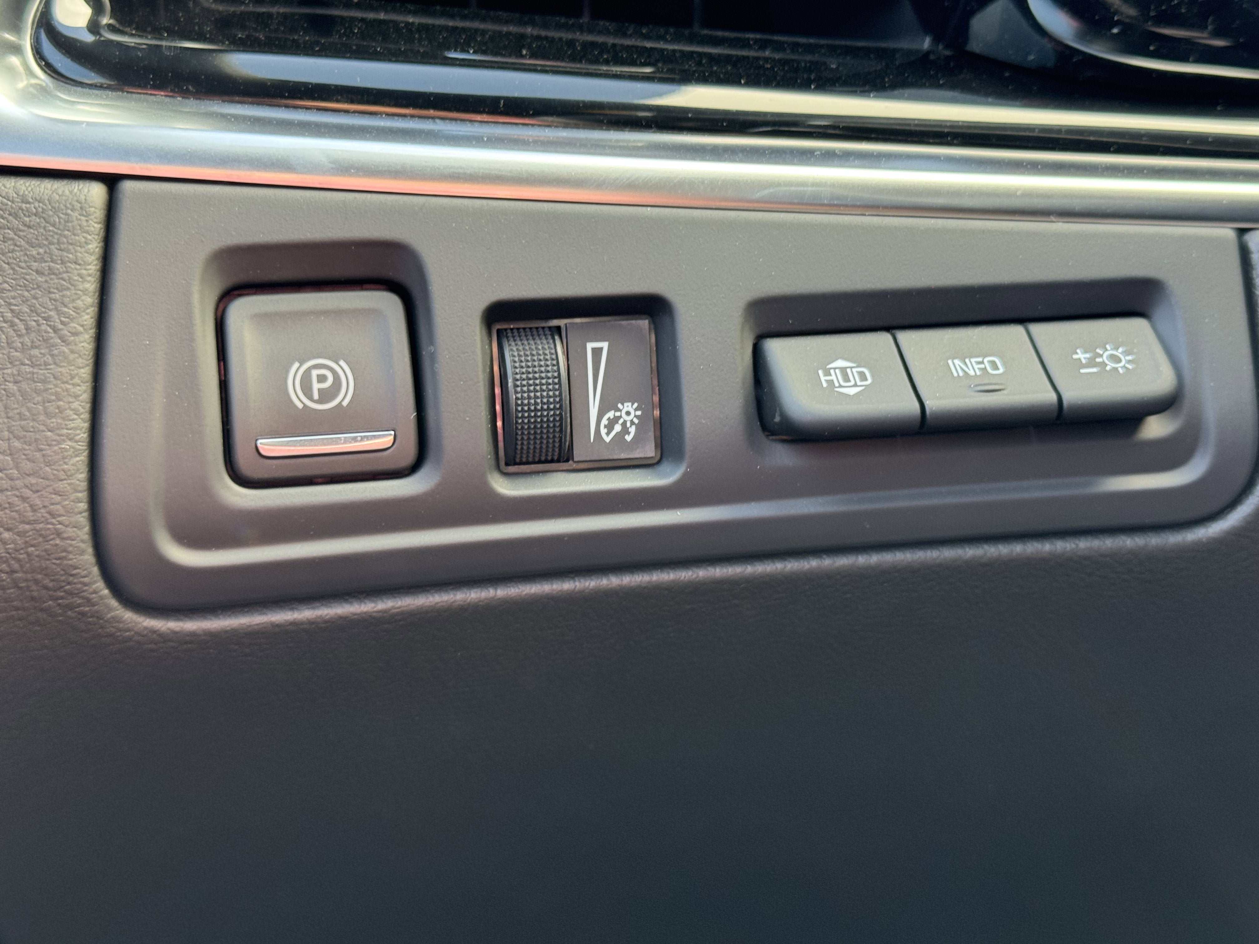 2025 Cadillac XT6 Sport