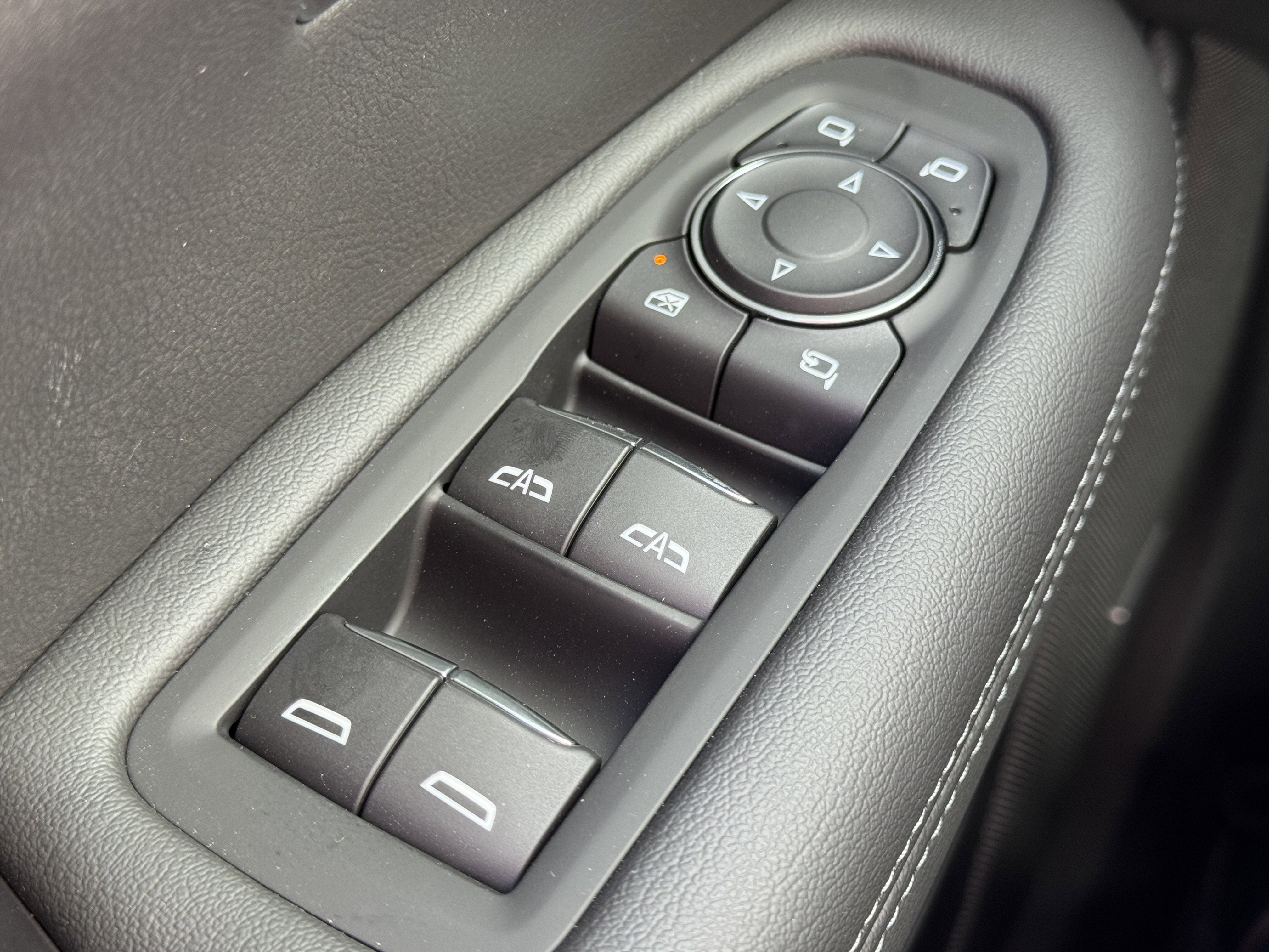 2025 Cadillac XT6 Sport