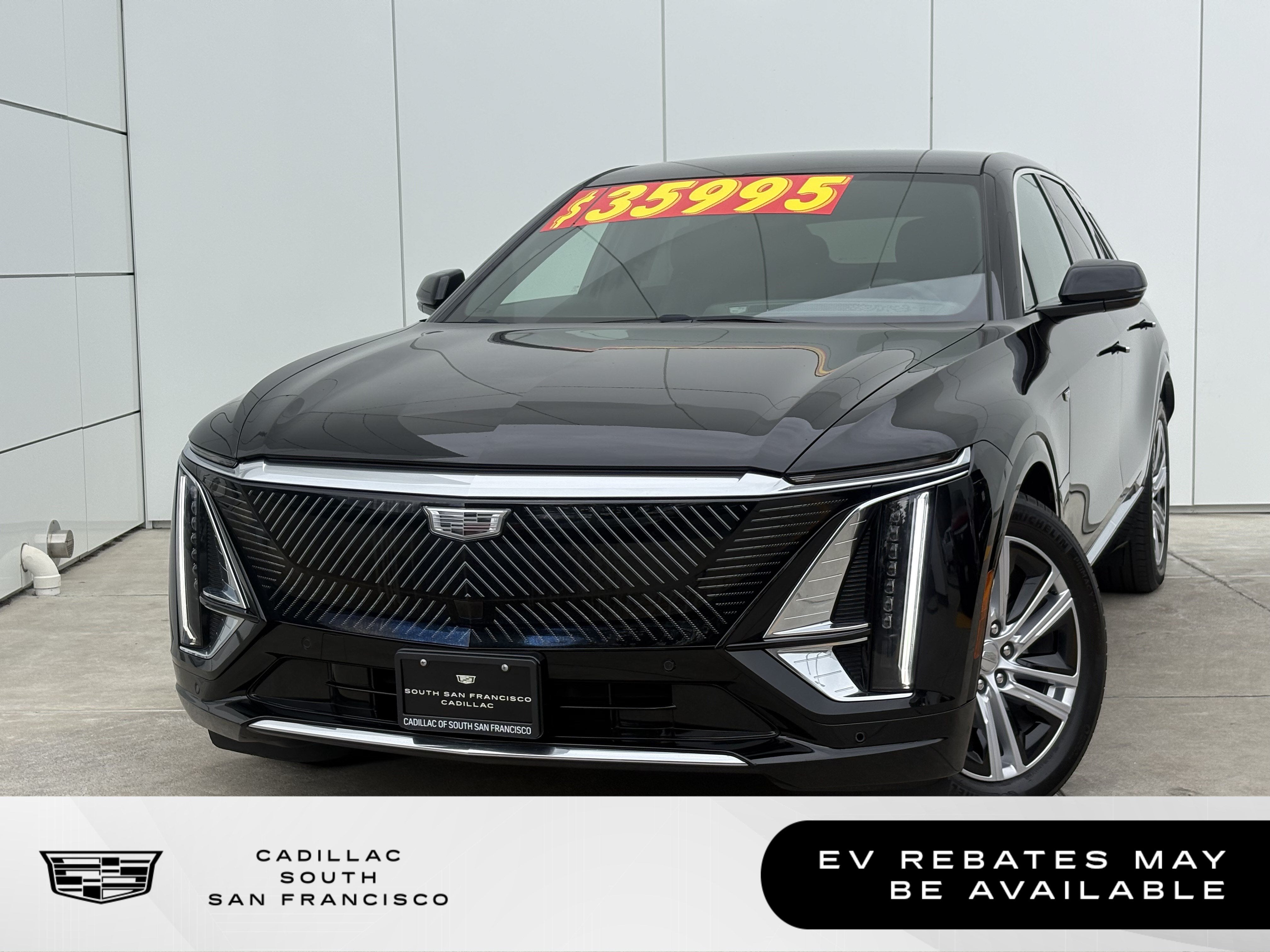 2024 Cadillac LYRIQ Tech