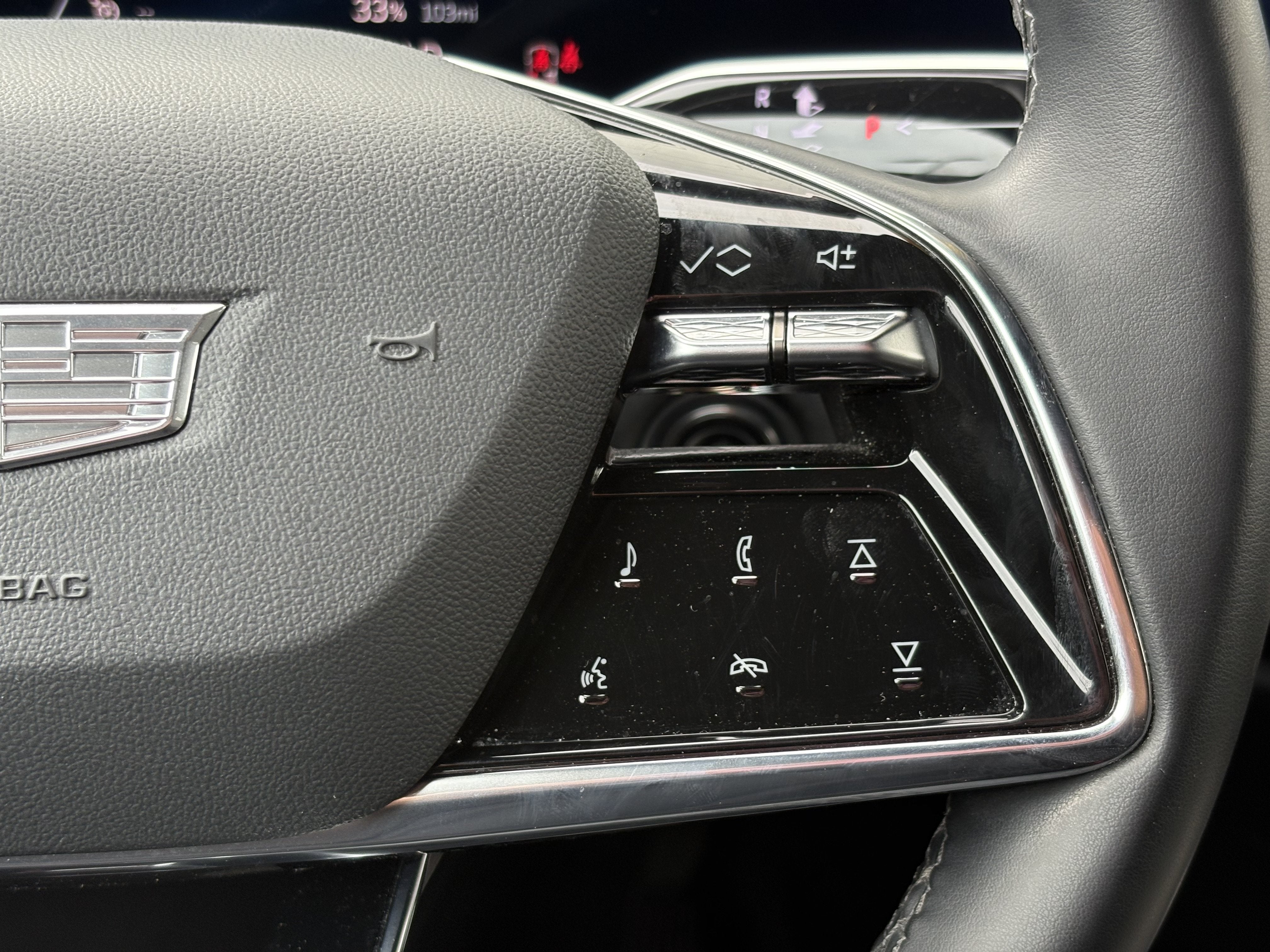 2024 Cadillac LYRIQ Tech