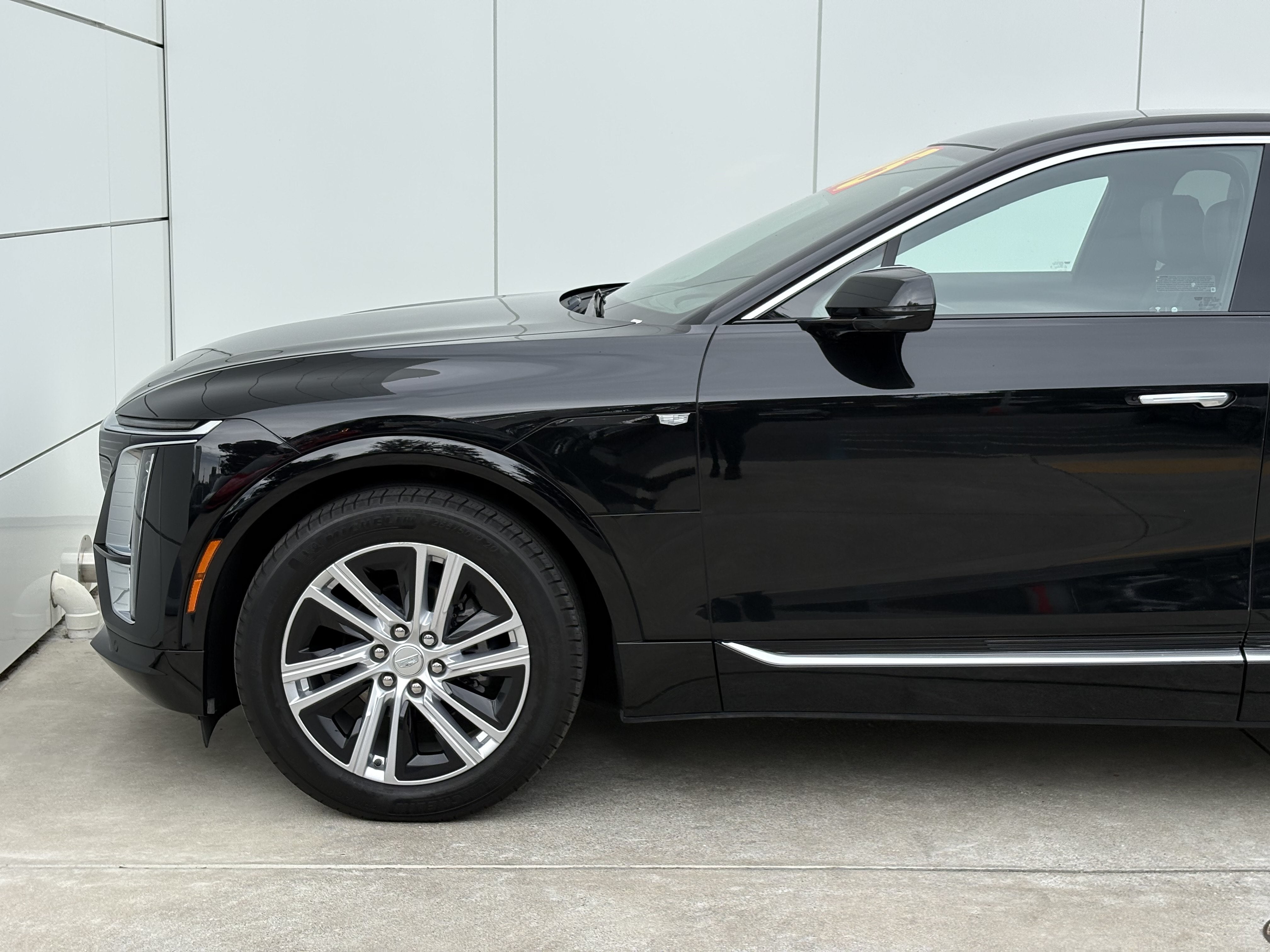 2024 Cadillac LYRIQ Tech