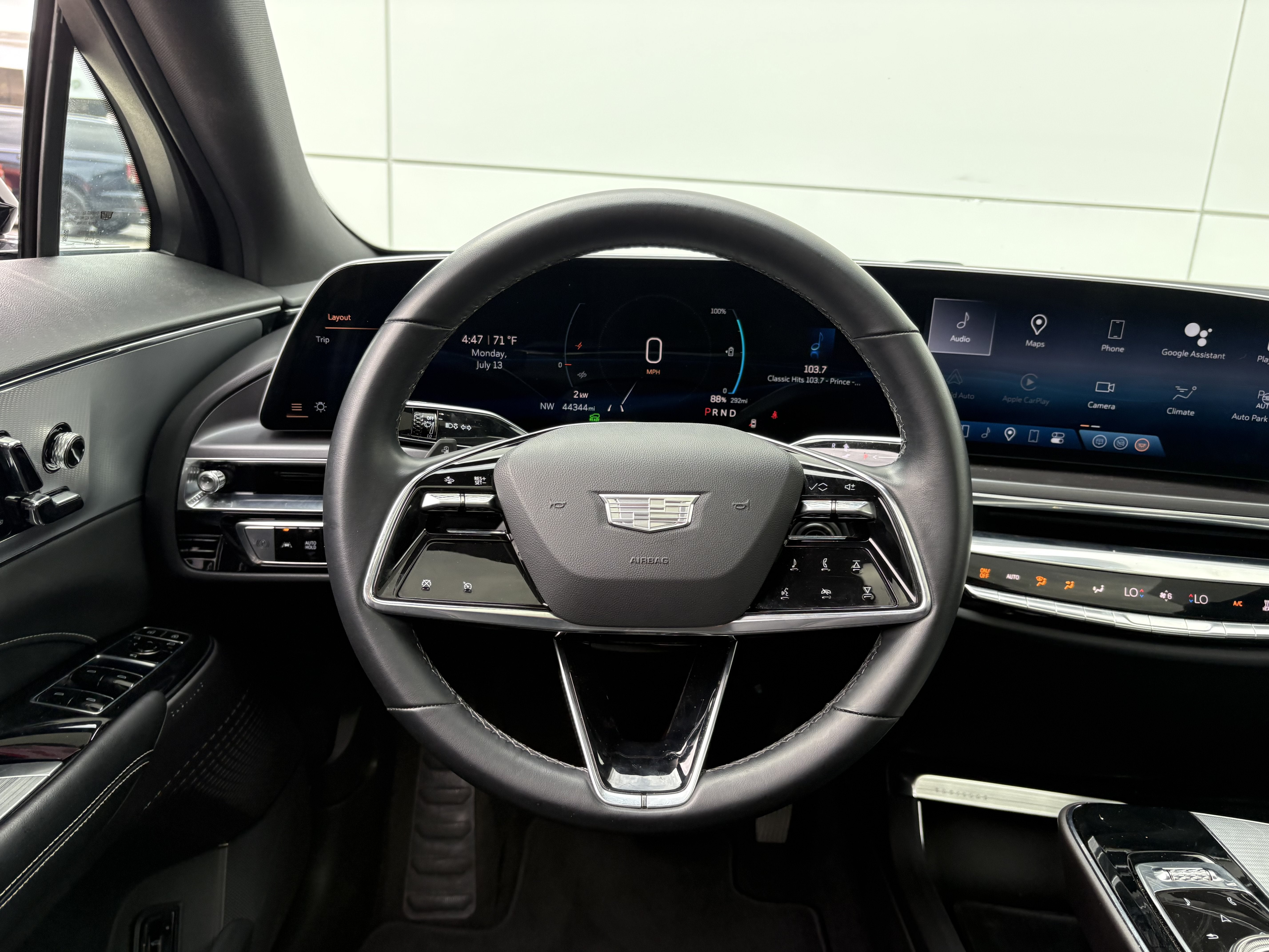2024 Cadillac LYRIQ Tech
